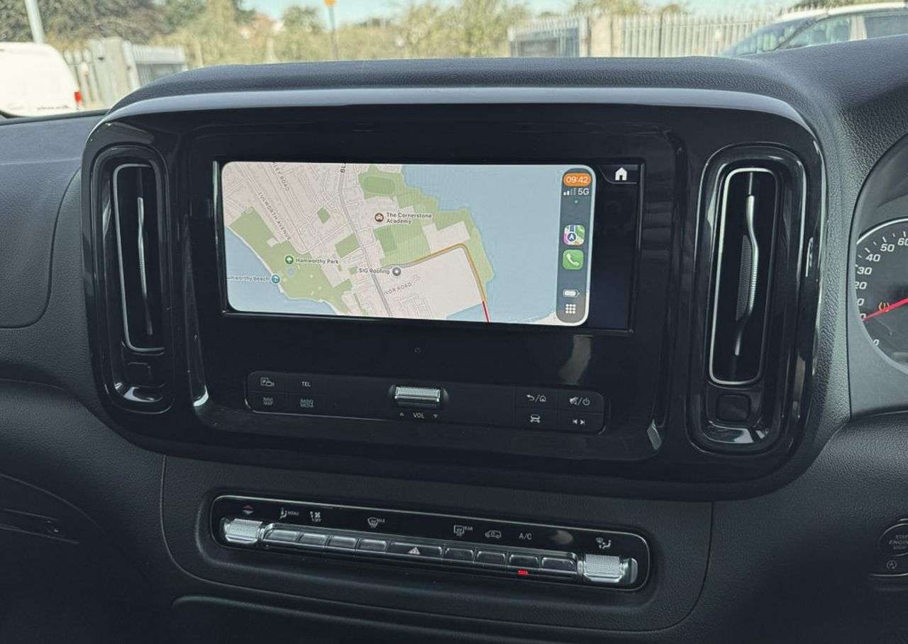 A 2025 MERCEDES-BENZ VITO 2.0 119 CDI SELECT Crew Van Double Cab G-Tronic RWD L3 (190 ps) NAV THROUGH A 2025 MERCEDES-BENZ VITO 2.0 119 CDI SELECT Crew Van Double Cab G-Tronic RWD L3 (190 ps) NAV THROUGH