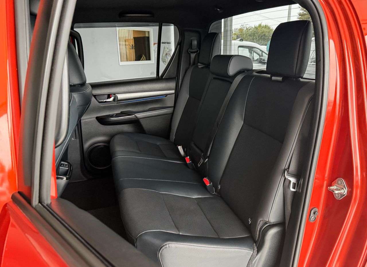 2023 TOYOTA HILUX 2023 TOYOTA HILUX