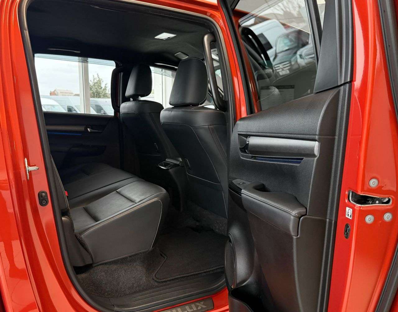 2023 TOYOTA HILUX 2023 TOYOTA HILUX