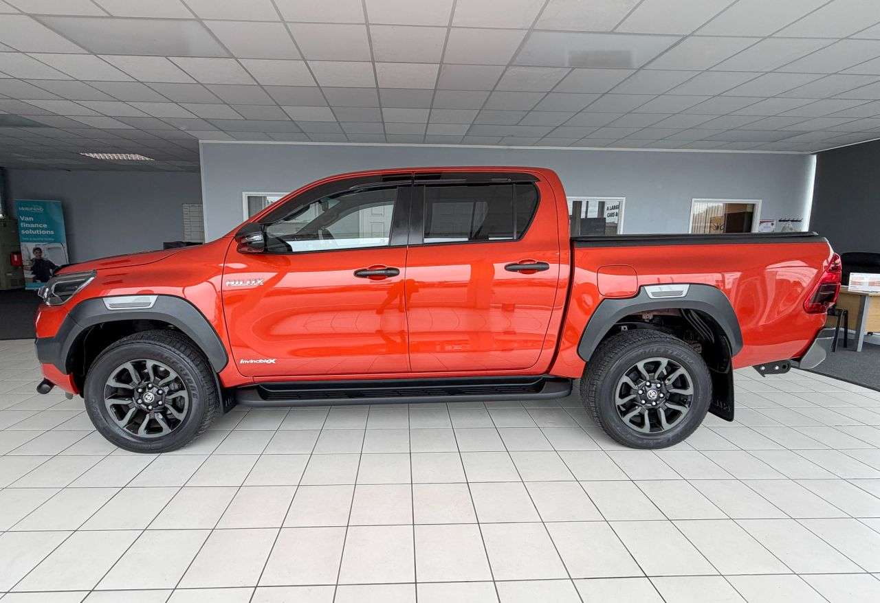 2023 TOYOTA HILUX 2023 TOYOTA HILUX
