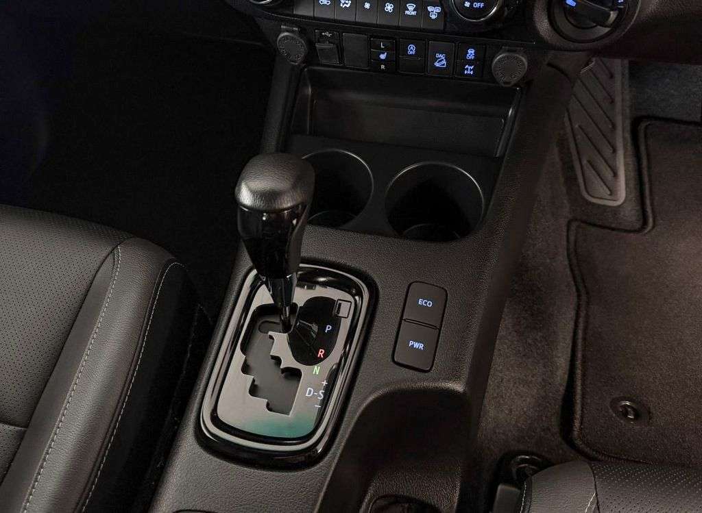 2023 TOYOTA HILUX 2023 TOYOTA HILUX