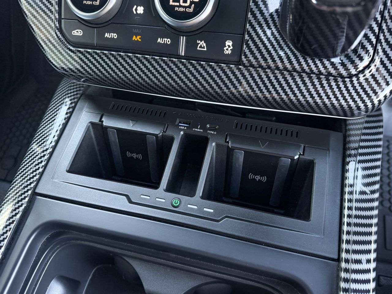2023 LAND ROVER DEFENDER 90 2023 LAND ROVER DEFENDER 90