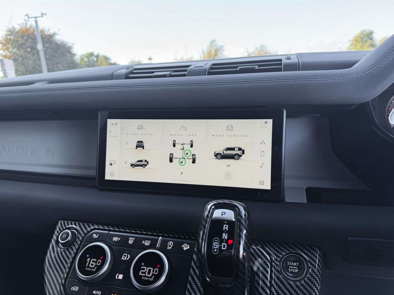 2023 LAND ROVER DEFENDER 90 2023 LAND ROVER DEFENDER 90