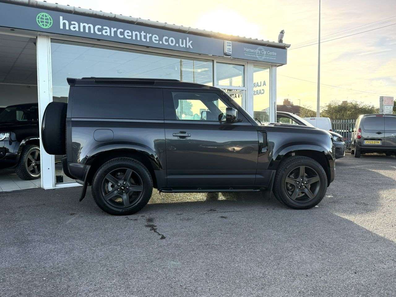 2023 LAND ROVER DEFENDER 90 2023 LAND ROVER DEFENDER 90