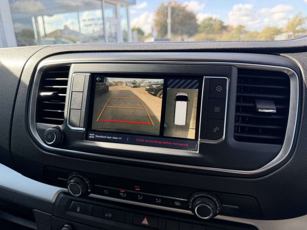 A 2022 FIAT SCUDO 2.0 Multijet Business Panel Van Diesel LWB NO VAT (180 ps) A 2022 FIAT SCUDO 2.0 Multijet Business Panel Van Diesel LWB NO VAT (180 ps)