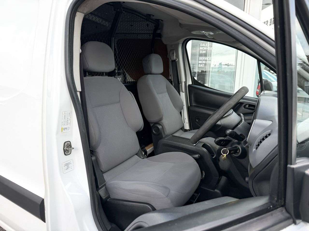 2014 PEUGEOT PARTNER 2014 PEUGEOT PARTNER
