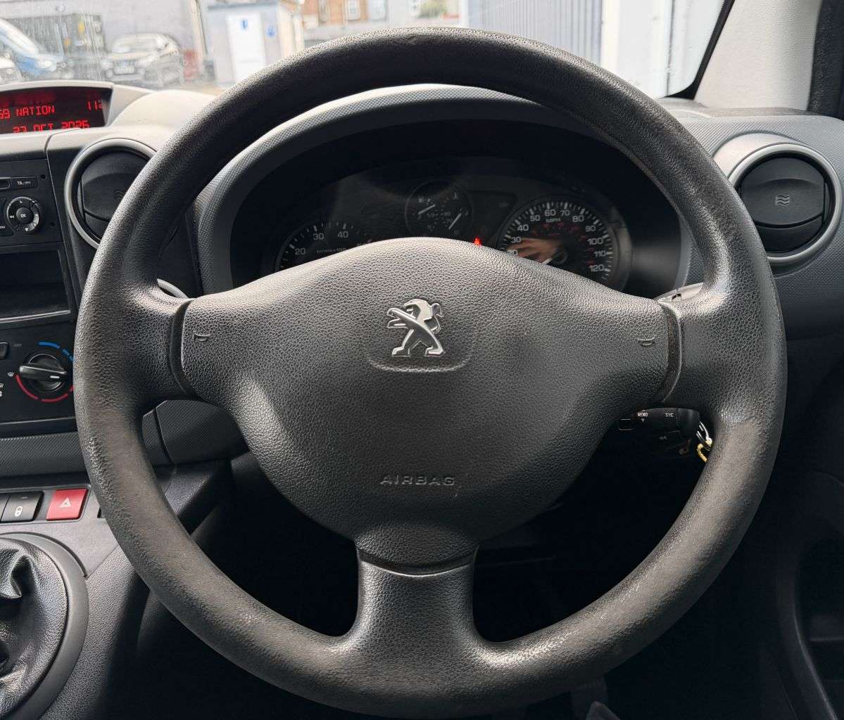 2014 PEUGEOT PARTNER 2014 PEUGEOT PARTNER
