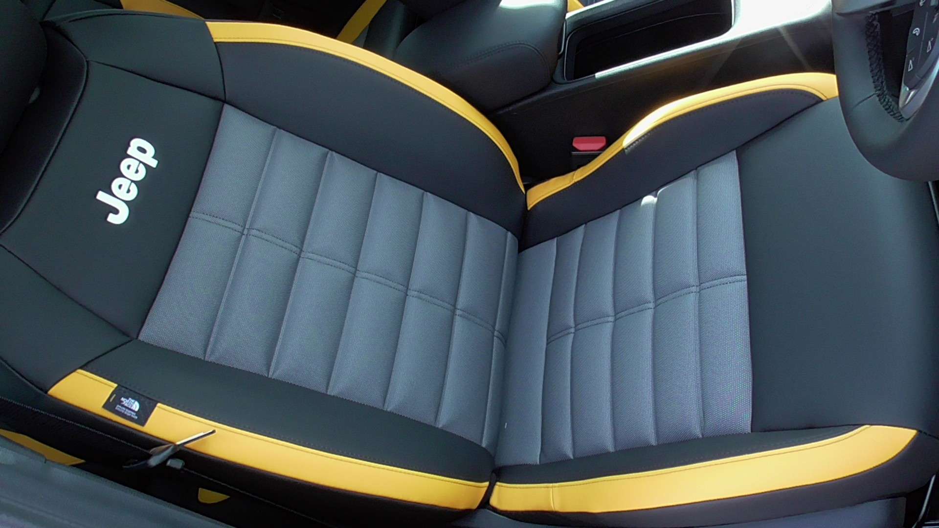 null JEEP AVENGER null JEEP AVENGER