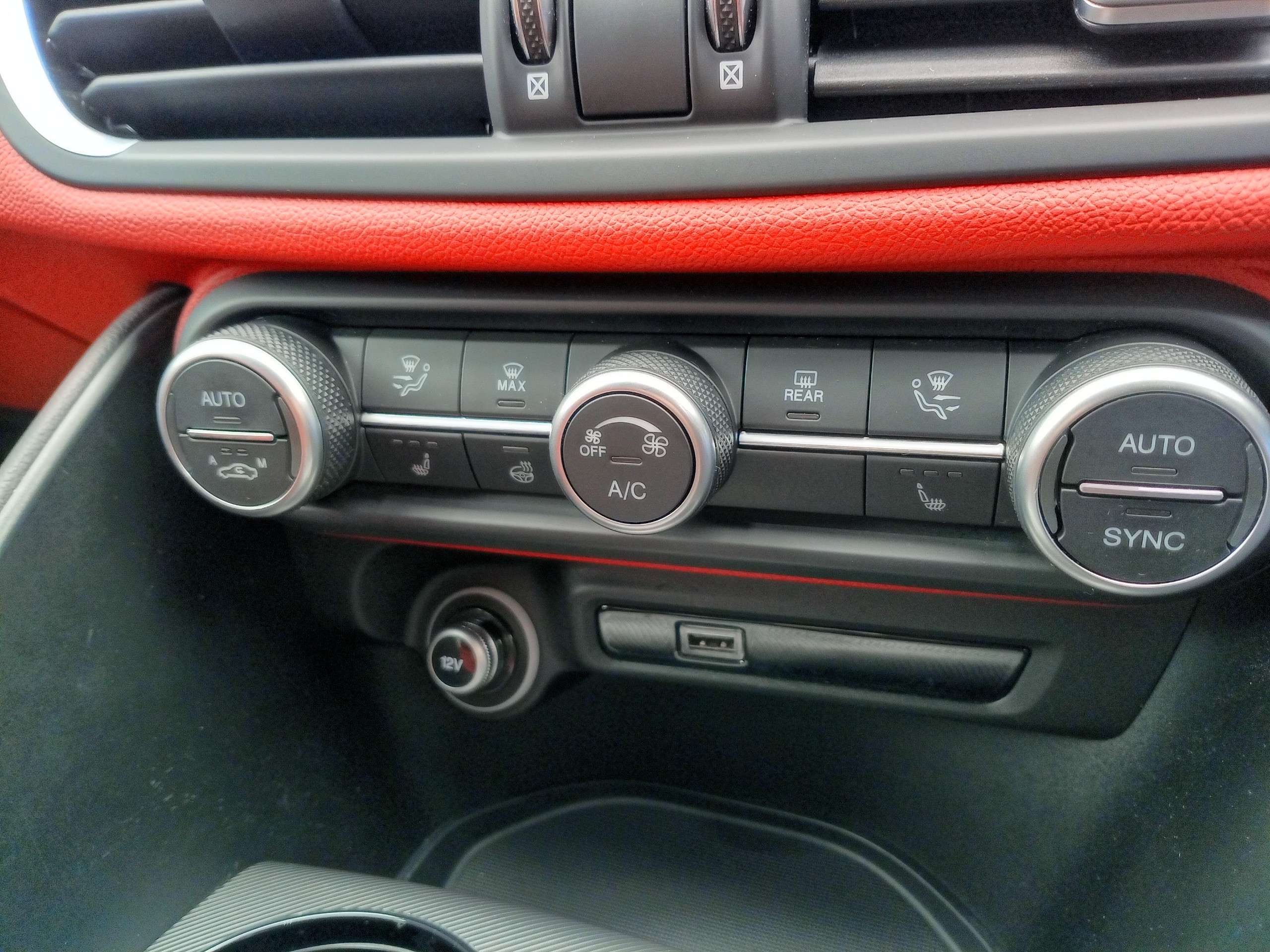 2021 ALFA ROMEO GIULIA 2021 ALFA ROMEO GIULIA