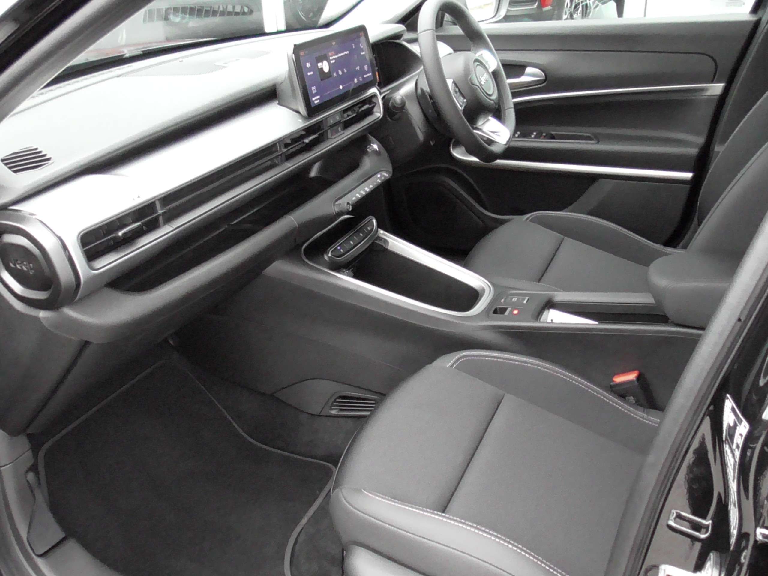 null JEEP AVENGER null JEEP AVENGER