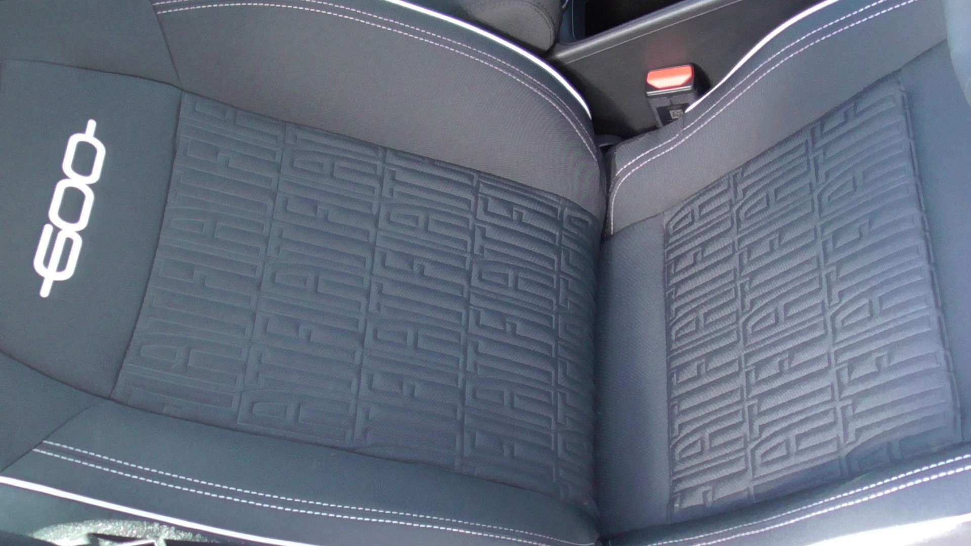 null FIAT 600 null FIAT 600