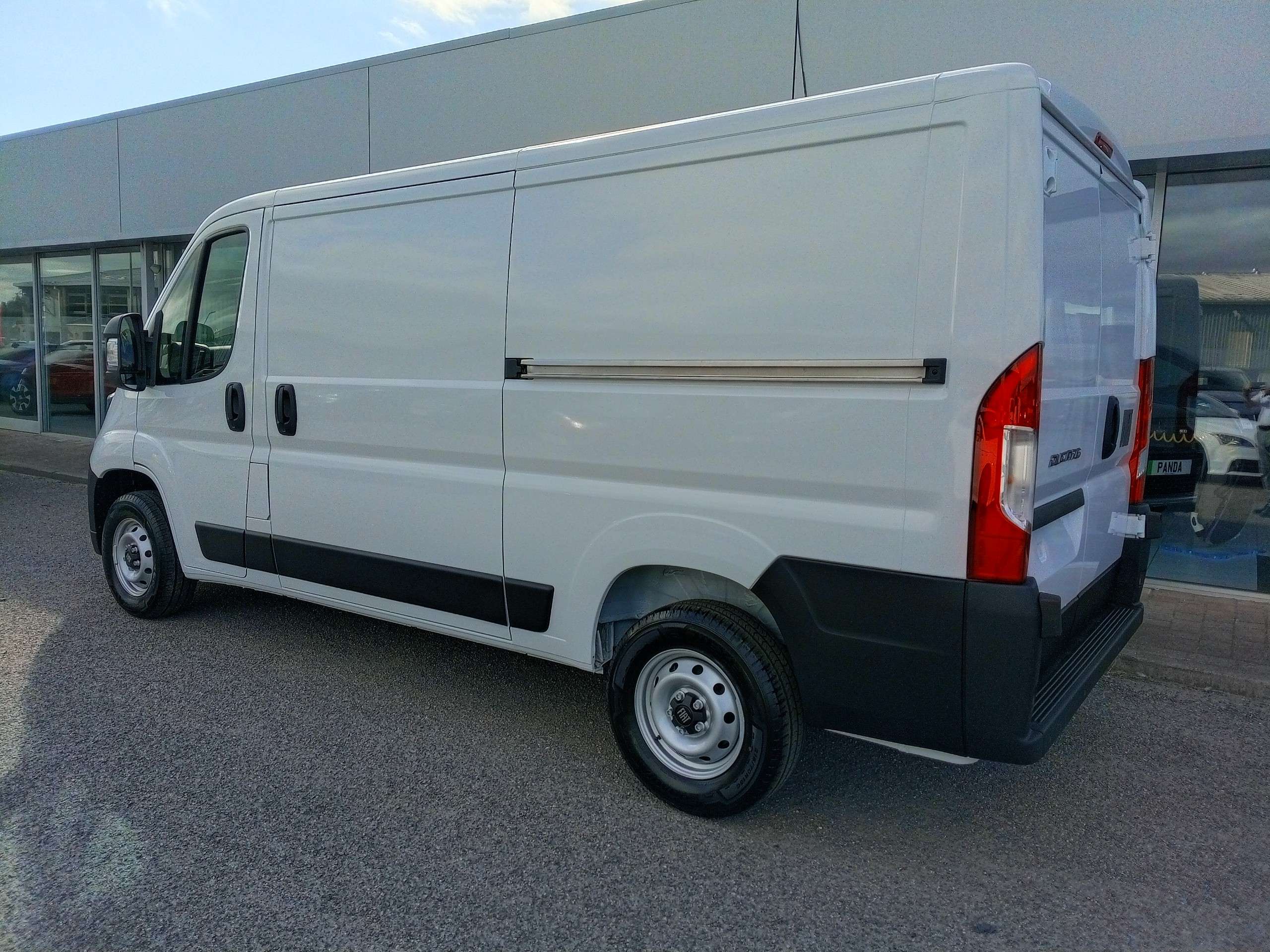 A 2026 FIAT DUCATO MWB L2 H1 A 2026 FIAT DUCATO MWB L2 H1