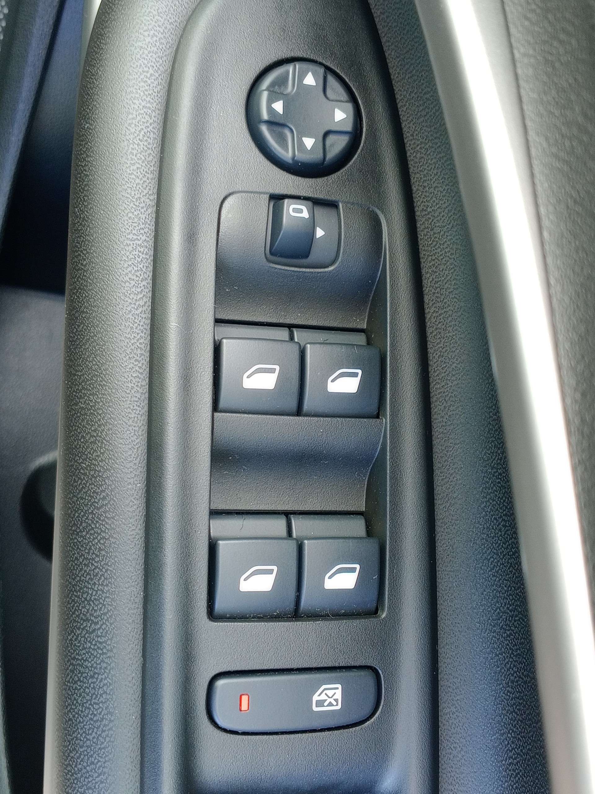 2024 JEEP AVENGER 2024 JEEP AVENGER