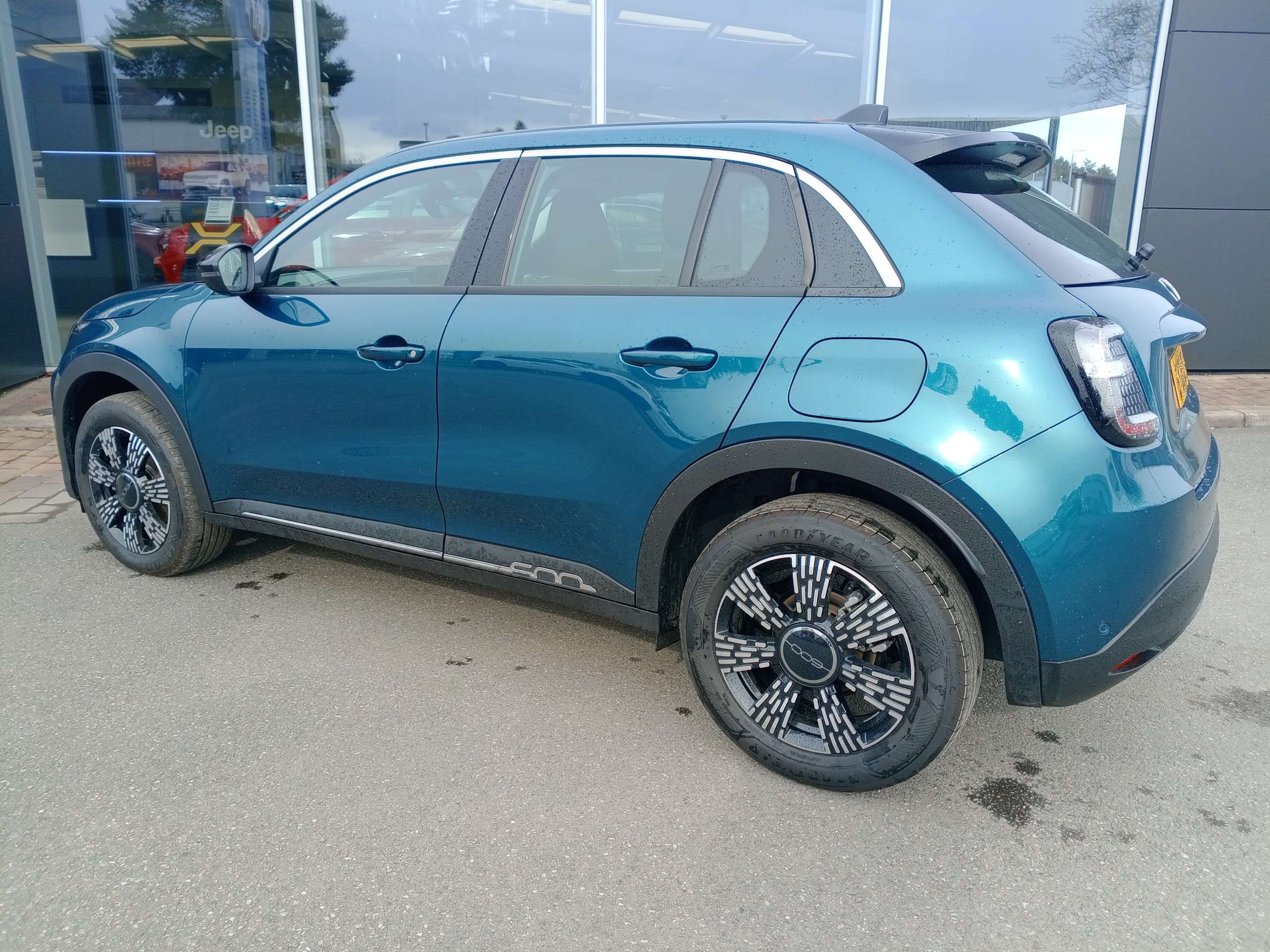 A 2026 FIAT 600 1.2 Mhev Hybrid 5dr DCTAutomatic A 2026 FIAT 600 1.2 Mhev Hybrid 5dr DCTAutomatic