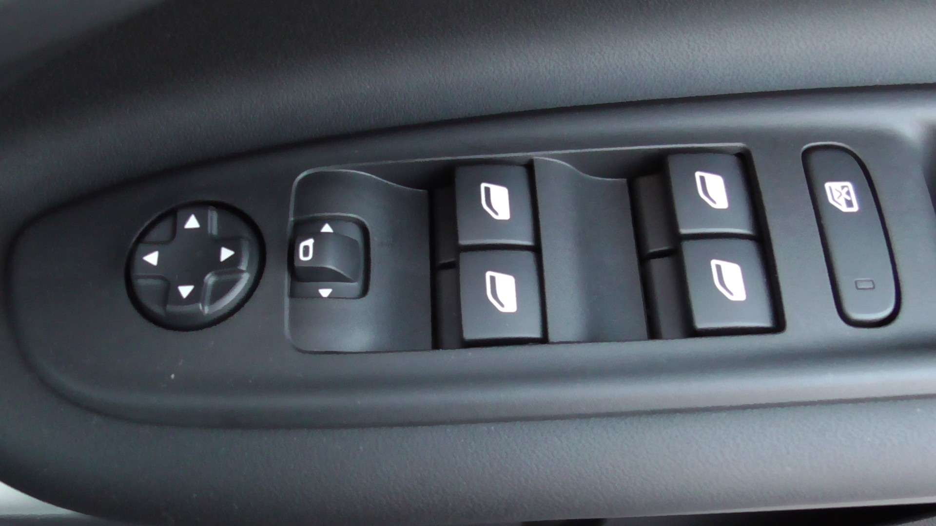 2024 JEEP AVENGER 2024 JEEP AVENGER