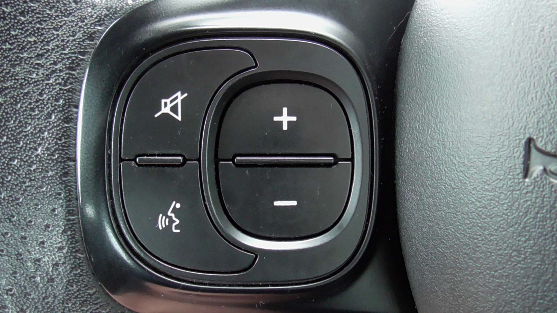 2016 ABARTH 595 2016 ABARTH 595