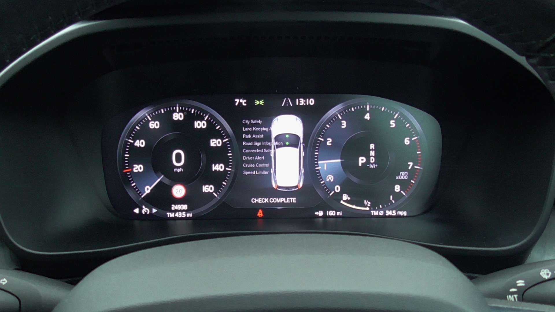 2020 VOLVO XC40 2020 VOLVO XC40