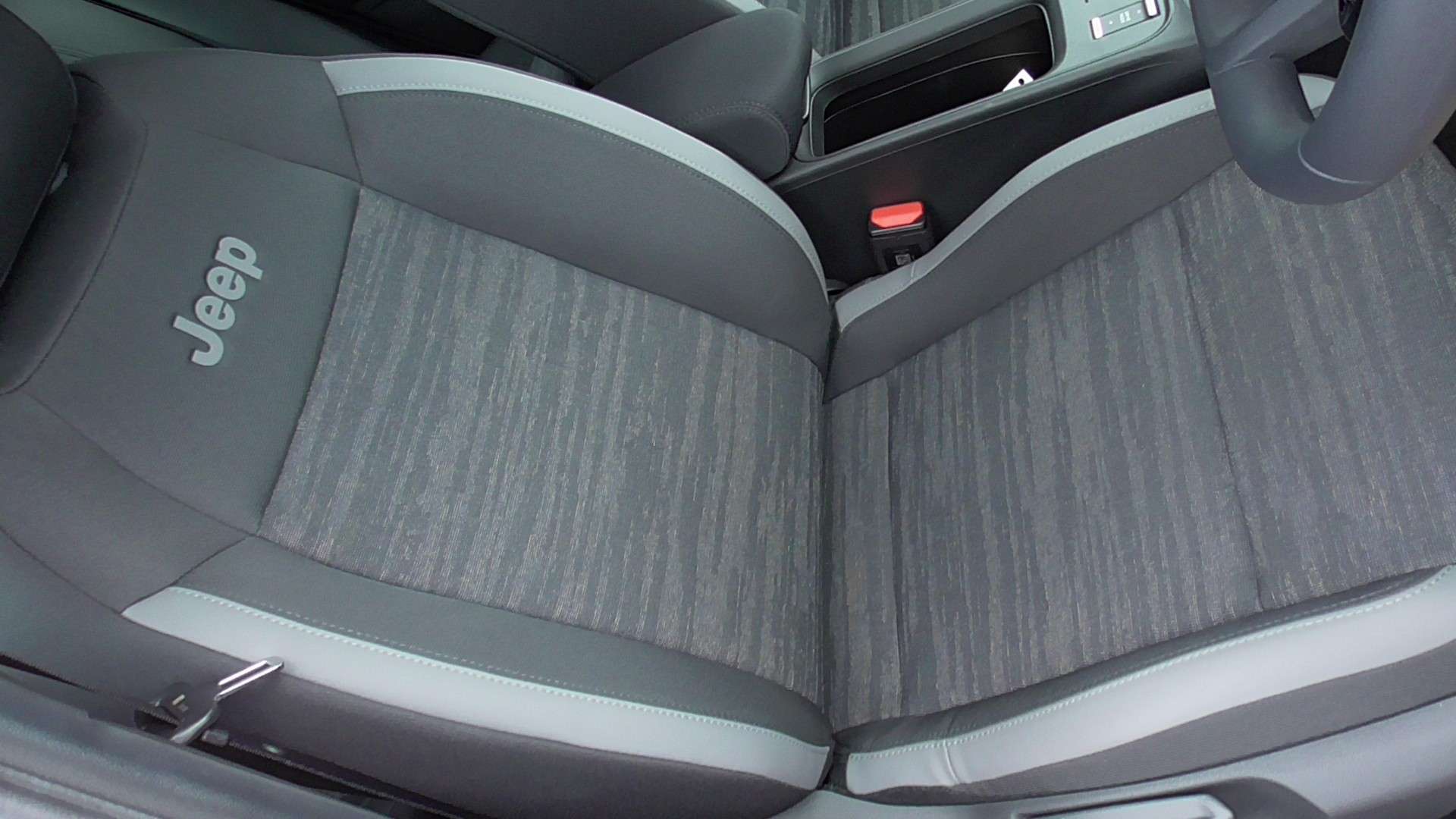 null JEEP AVENGER null JEEP AVENGER