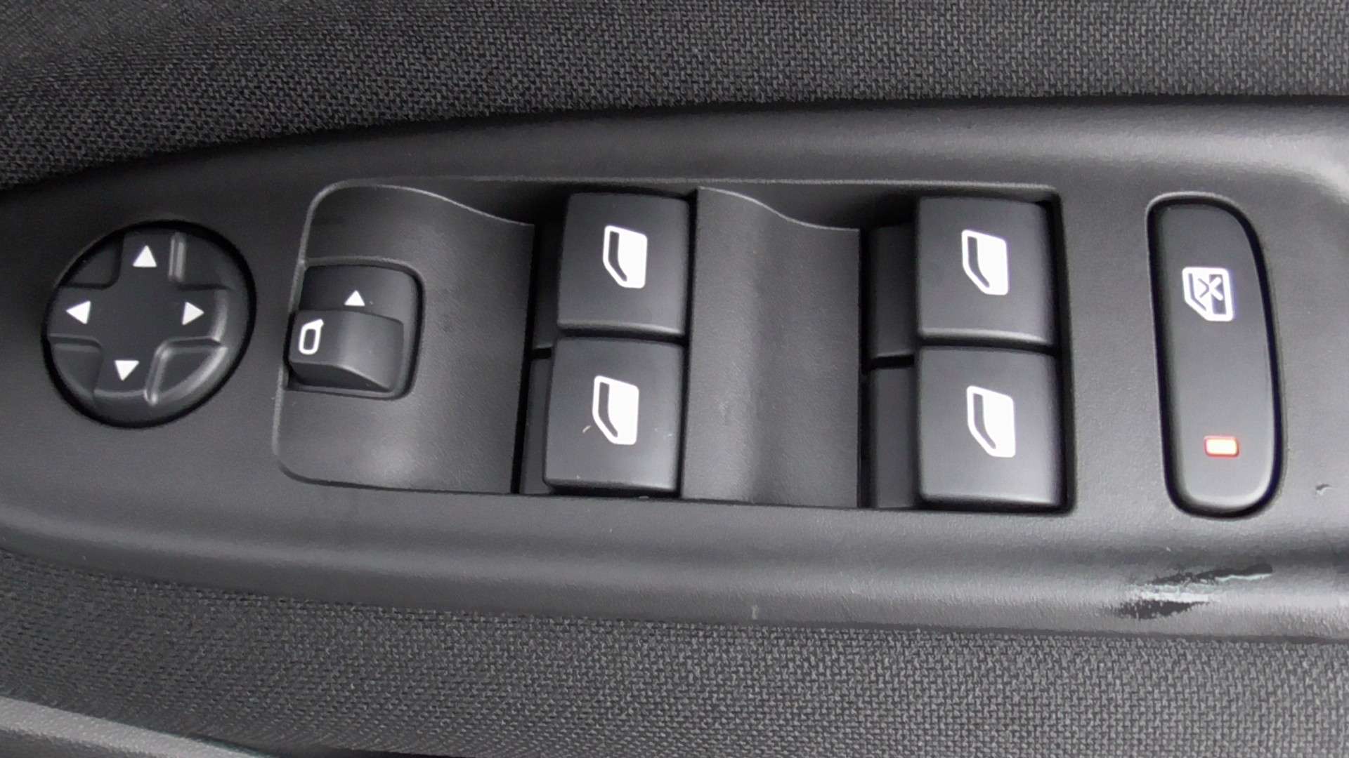 null JEEP AVENGER null JEEP AVENGER