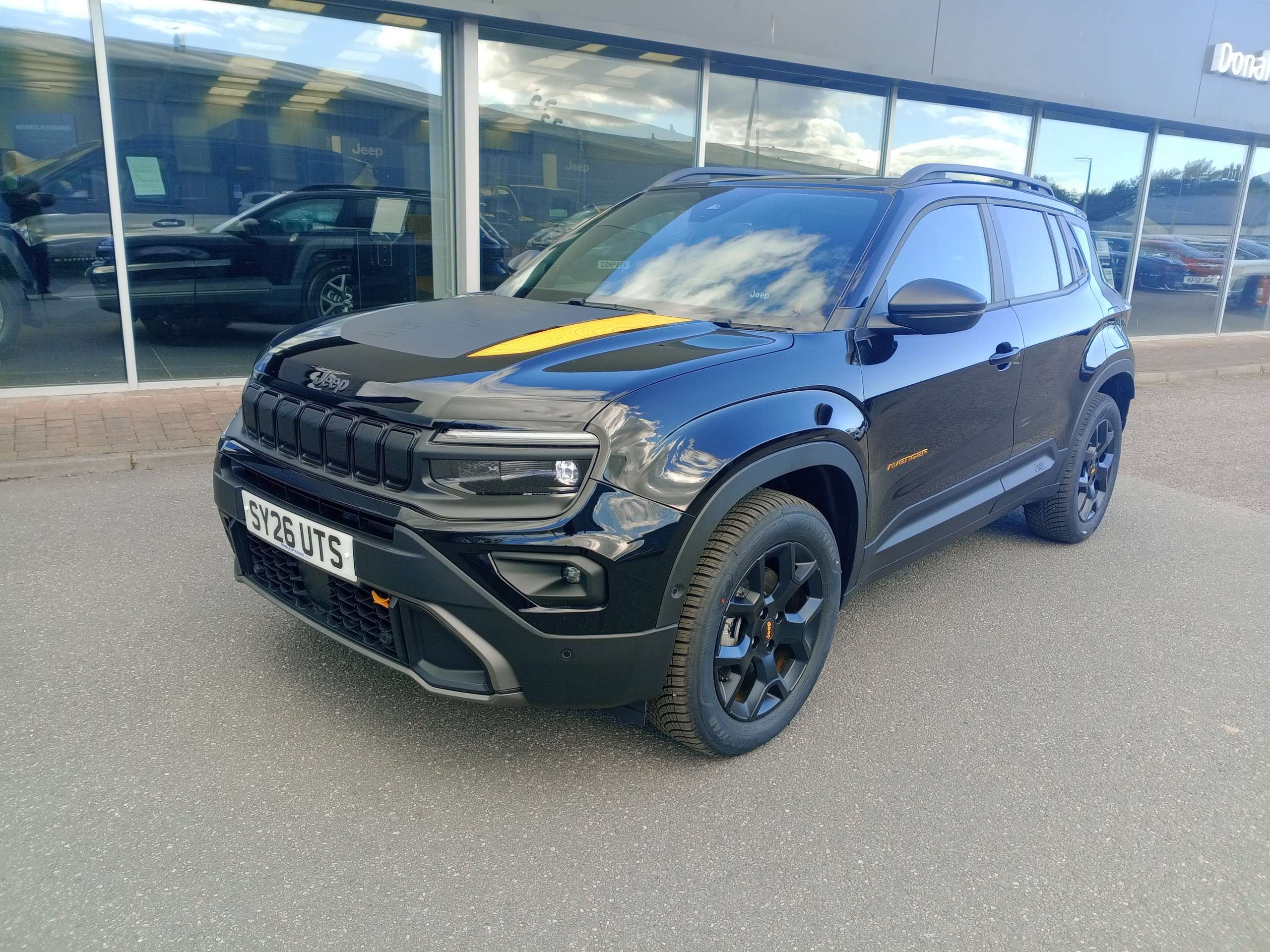 A 2026 JEEP AVENGER 1.2 e-Hybrid The North Face DCT E-AWD A 2026 JEEP AVENGER 1.2 e-Hybrid The North Face DCT E-AWD