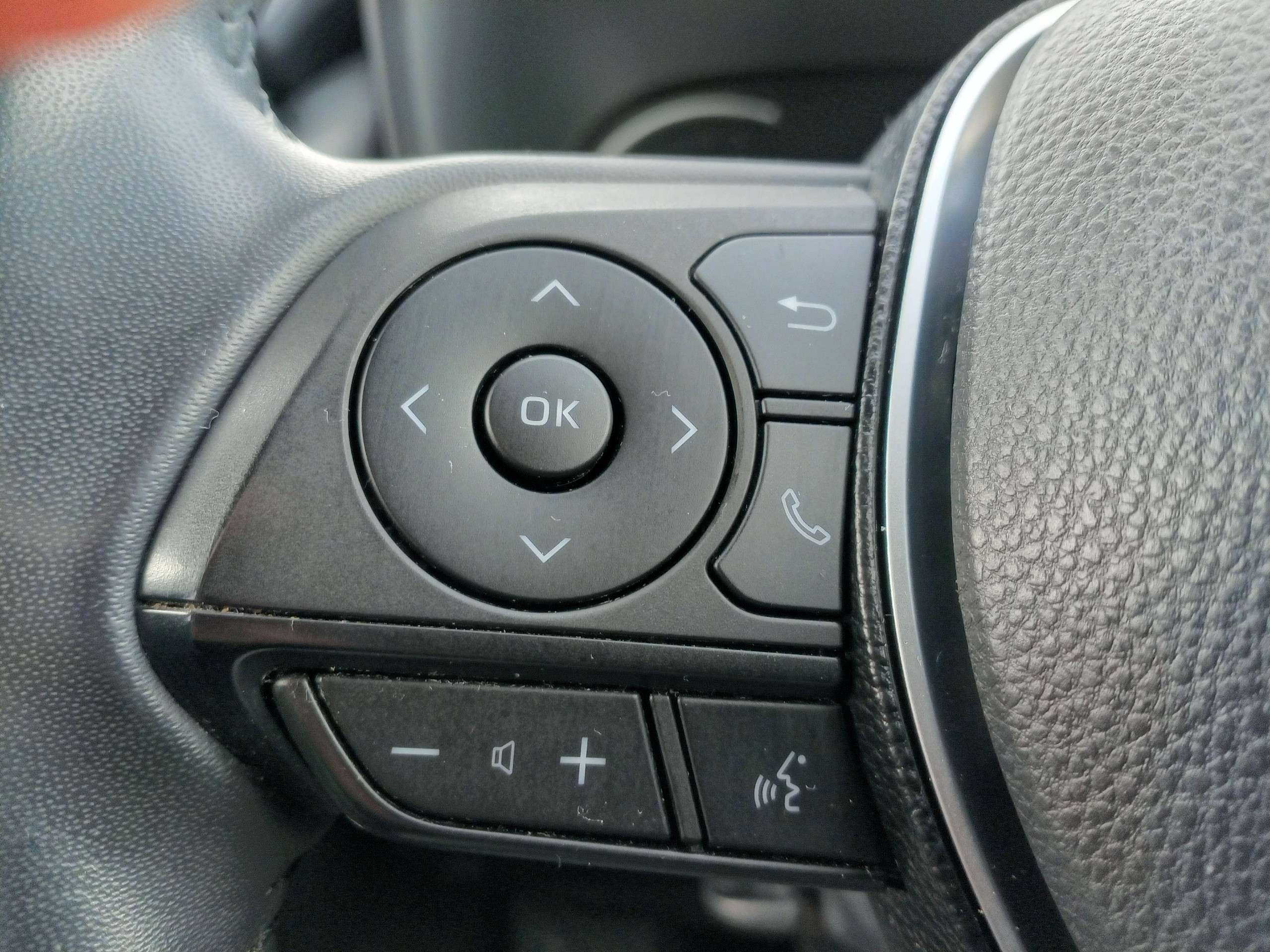 2020 TOYOTA RAV4 2020 TOYOTA RAV4