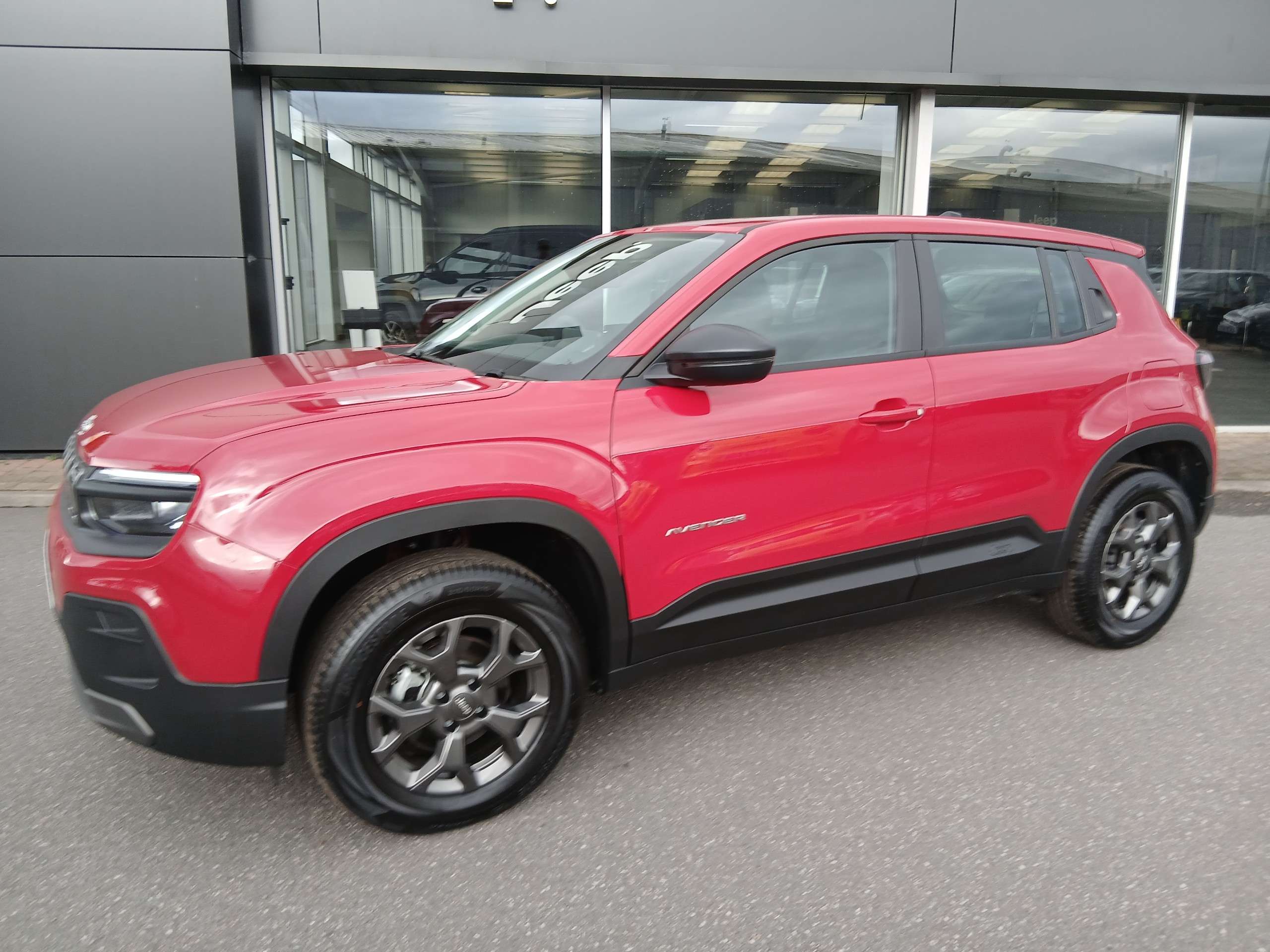 A 2026 JEEP AVENGER 1.2 Longitude 5dr A 2026 JEEP AVENGER 1.2 Longitude 5dr