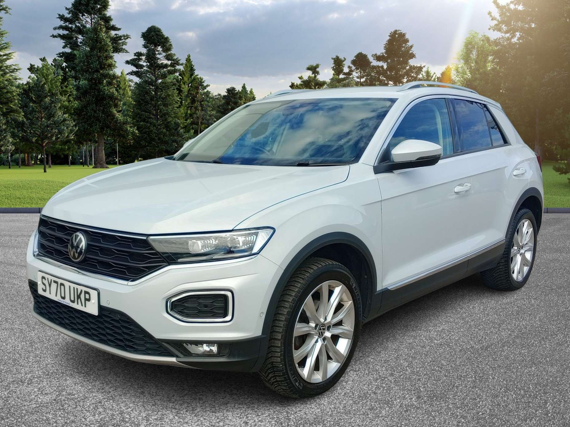 A 2020 VOLKSWAGEN T-ROC 1.5 TSI EVO 5dr DSG Automatic A 2020 VOLKSWAGEN T-ROC 1.5 TSI EVO 5dr DSG Automatic