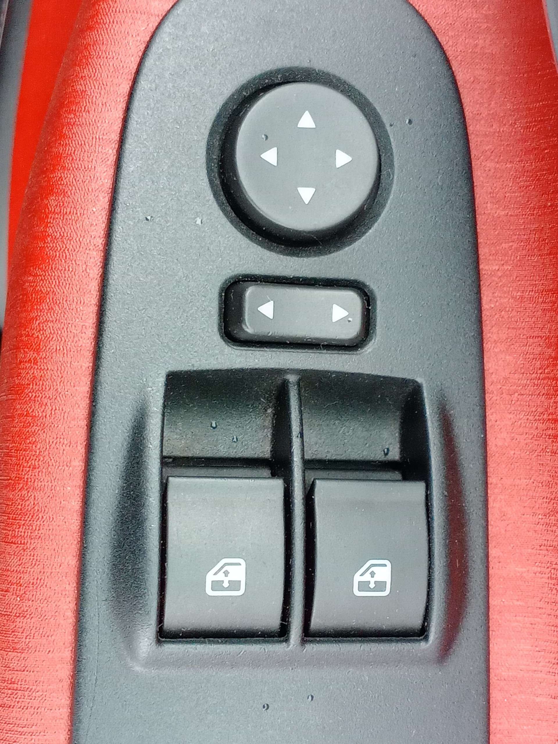 2012 CHRYSLER YPSILON 2012 CHRYSLER YPSILON