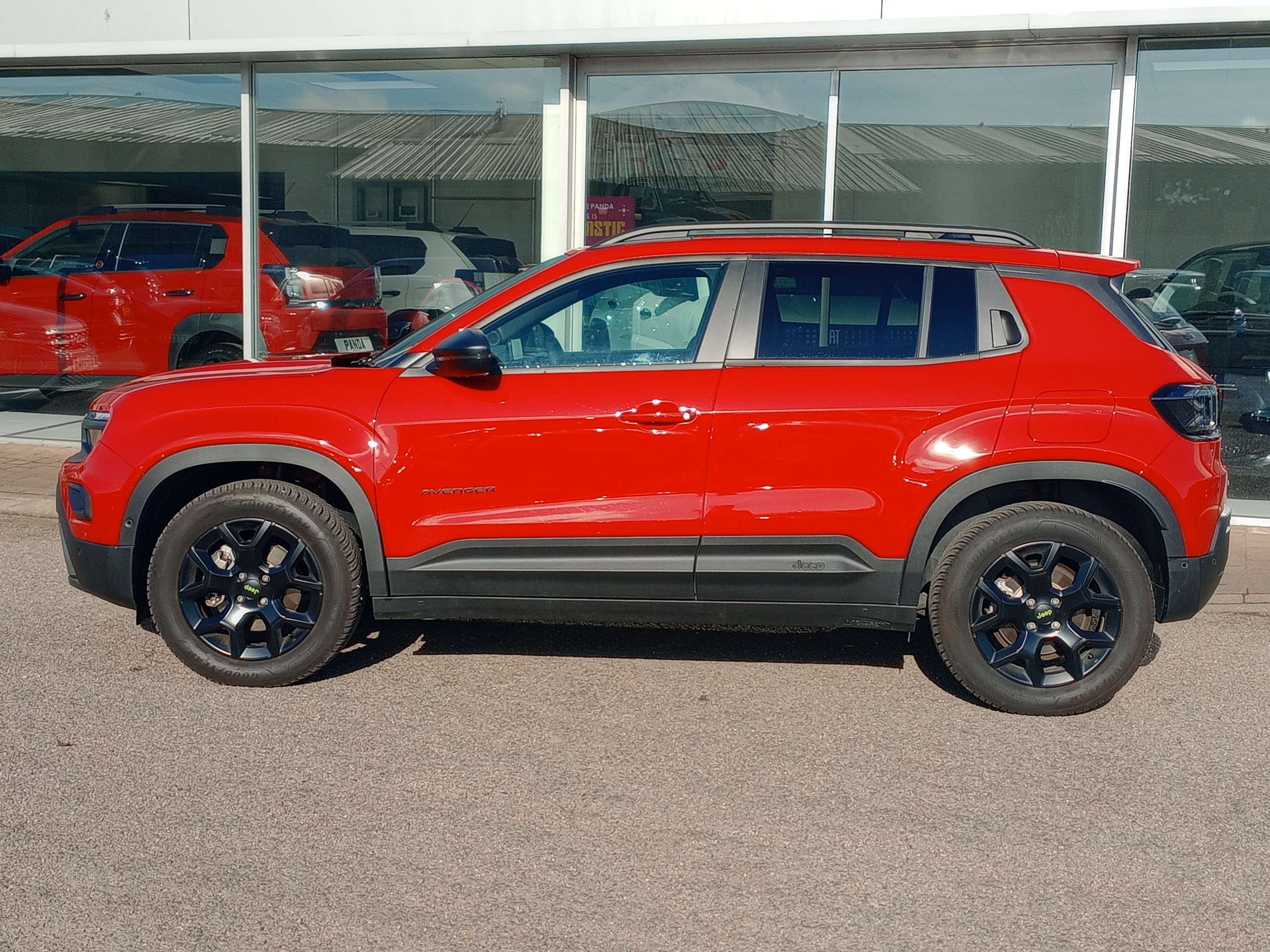 A 2025 JEEP AVENGER 1.2 e-Hybrid Upland 5dr DCT E-AWD 136 Automatic A 2025 JEEP AVENGER 1.2 e-Hybrid Upland 5dr DCT E-AWD 136 Automatic