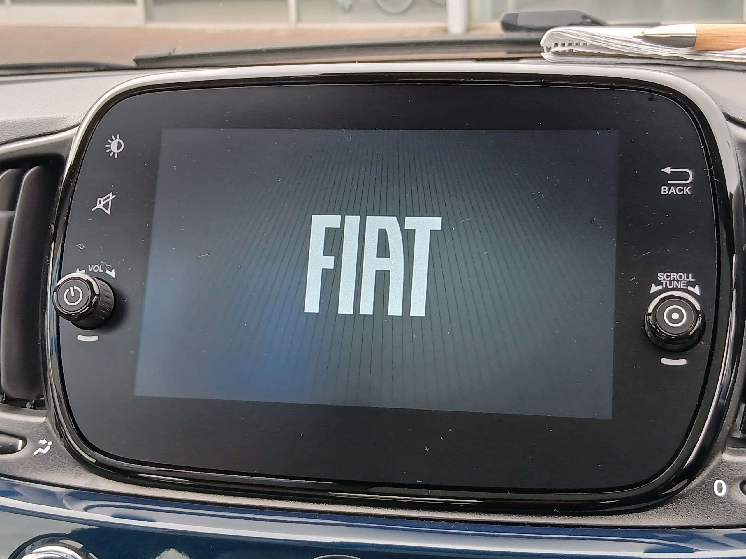 2022 FIAT 500 2022 FIAT 500