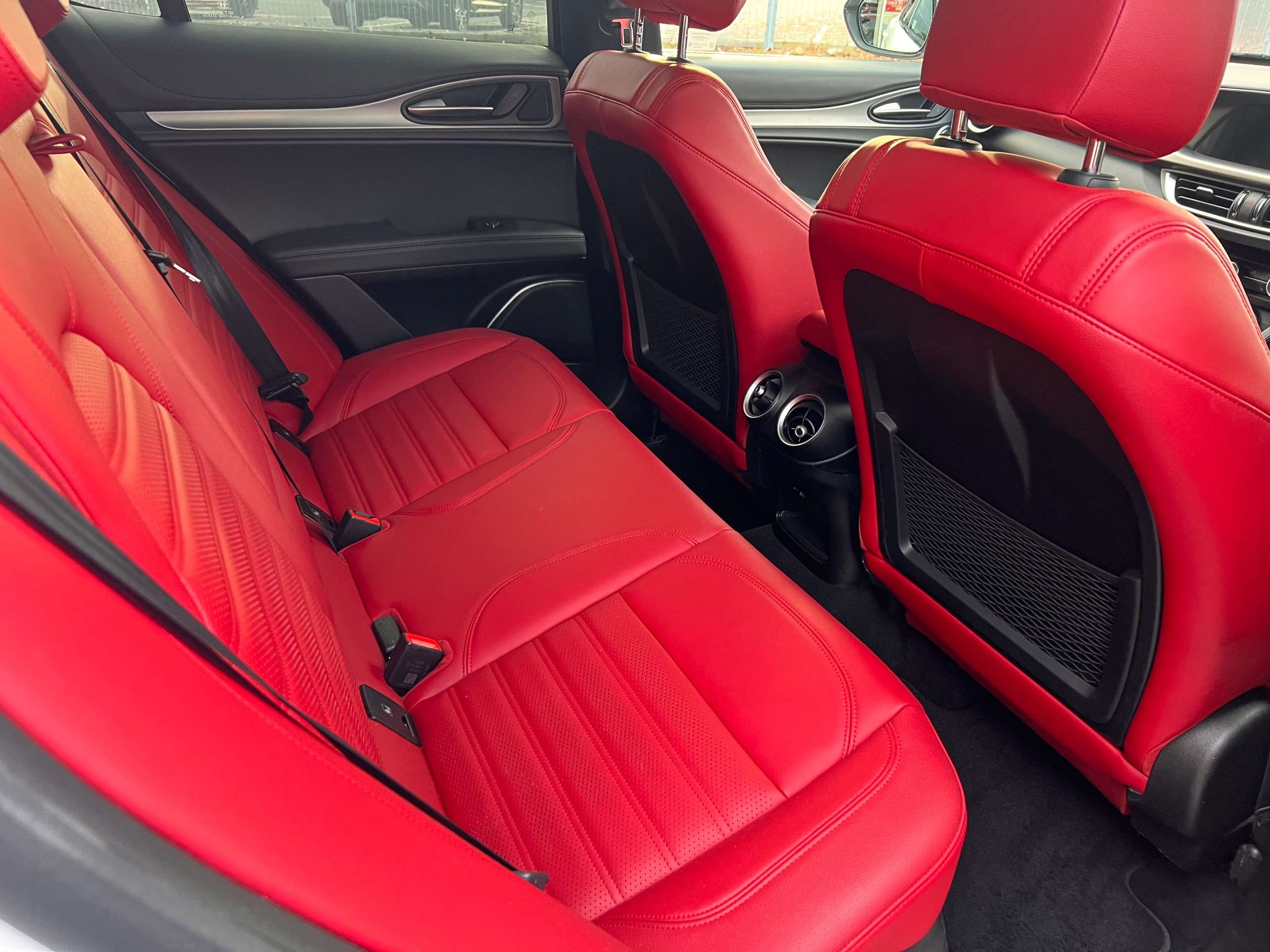 2022 ALFA ROMEO STELVIO 2022 ALFA ROMEO STELVIO