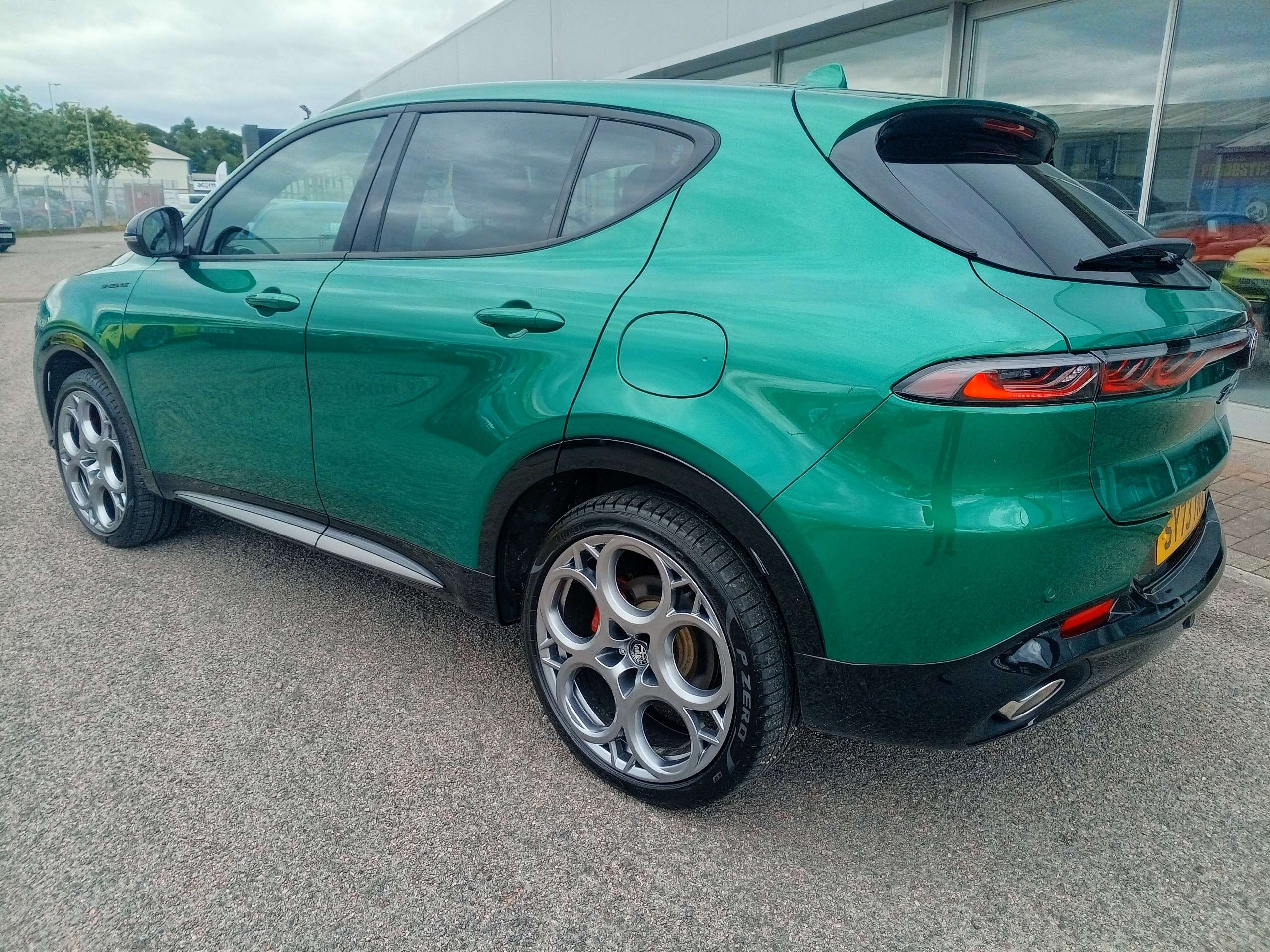 A 2023 ALFA ROMEO TONALE 1.3 VGT Speciale 5dr Plug-in Hybrid Auto Q4 AWD A 2023 ALFA ROMEO TONALE 1.3 VGT Speciale 5dr Plug-in Hybrid Auto Q4 AWD