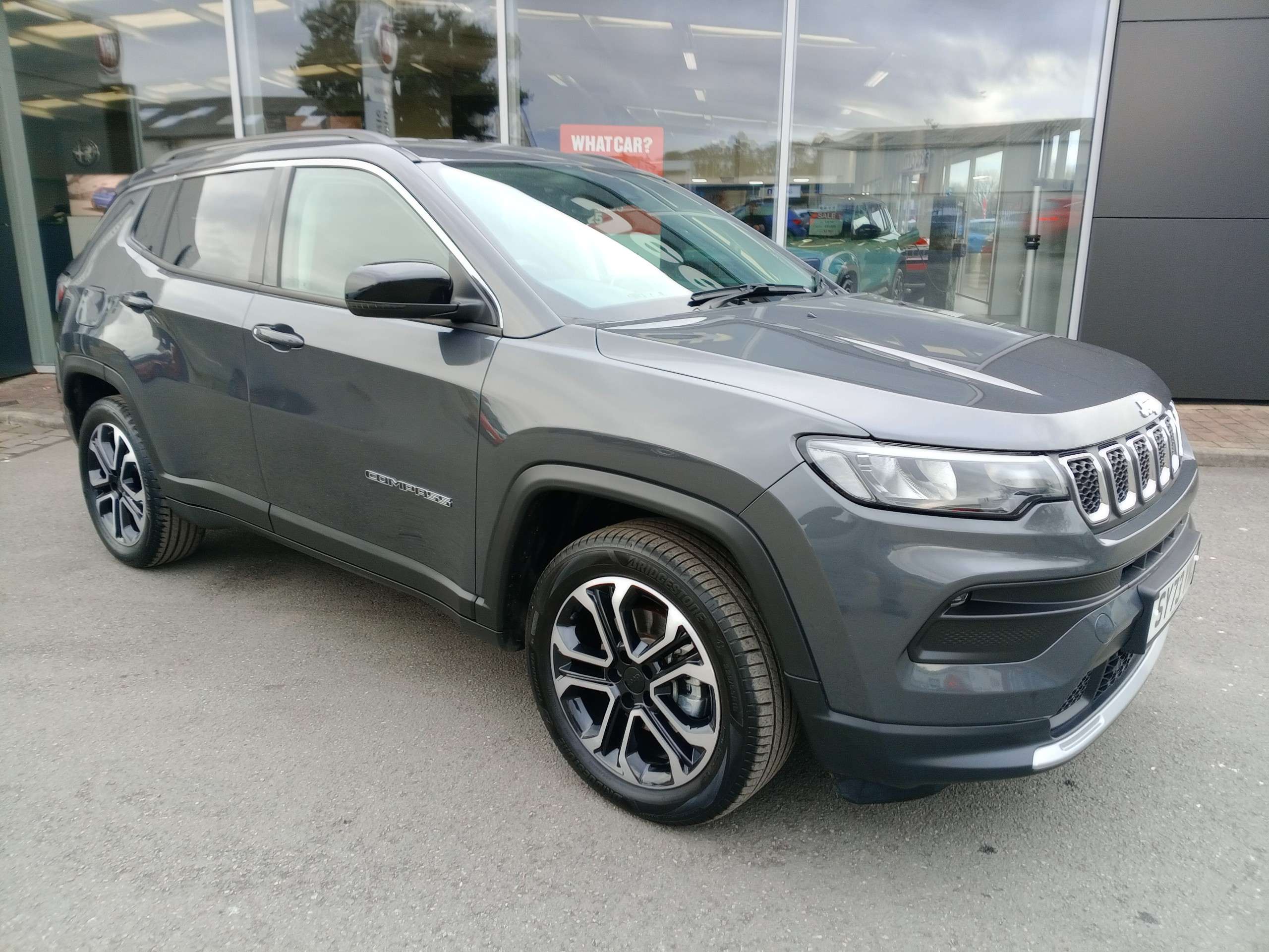 A 2023 JEEP COMPASS 1.5 T4 e-Hybrid MHEV Limited Hybrid DCT 130 Automatic A 2023 JEEP COMPASS 1.5 T4 e-Hybrid MHEV Limited Hybrid DCT 130 Automatic