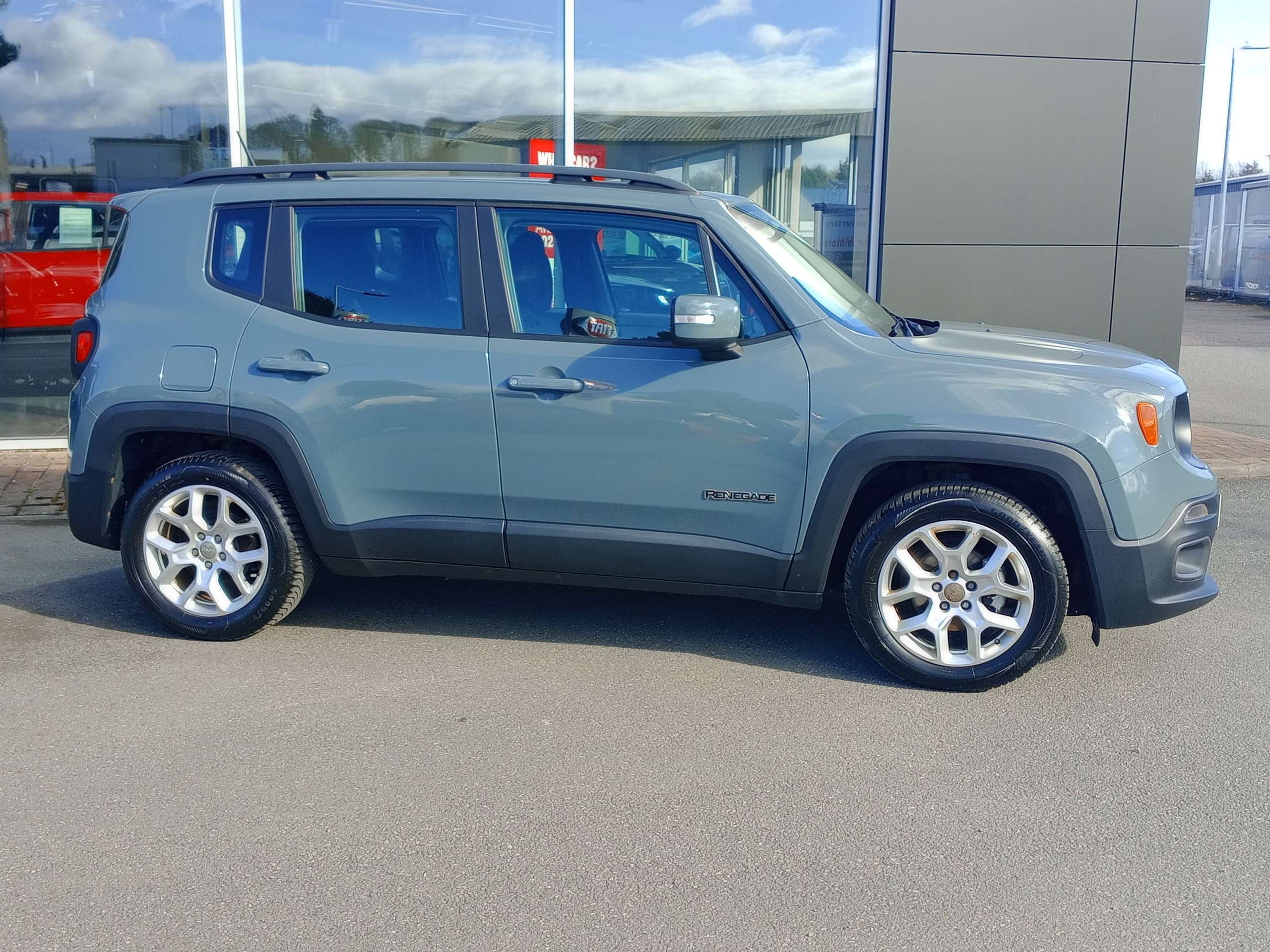 A 2018 JEEP RENEGADE 1.4 MultiAirII Longitude 140 5dr A 2018 JEEP RENEGADE 1.4 MultiAirII Longitude 140 5dr