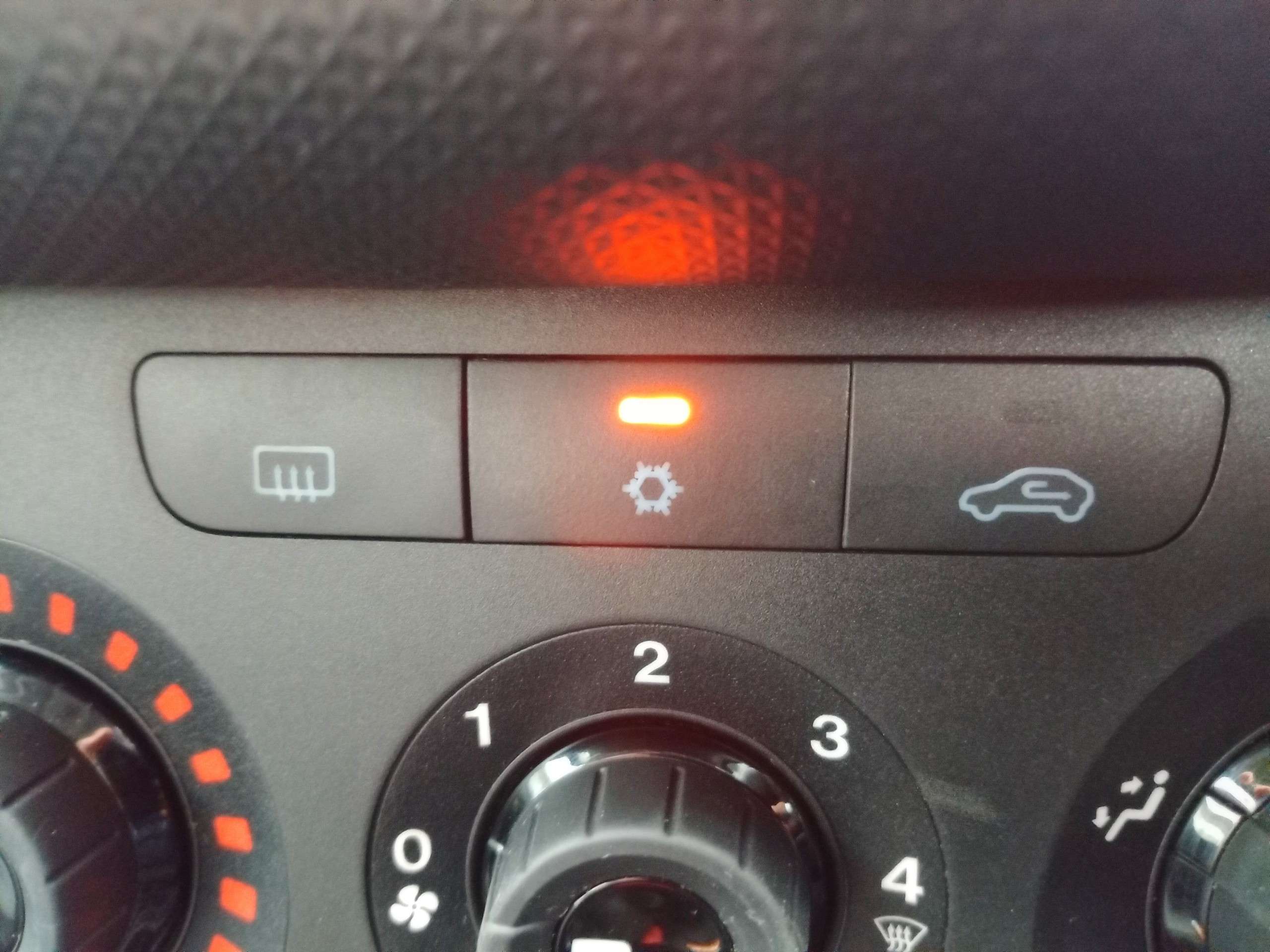 2016 FIAT PUNTO 2016 FIAT PUNTO