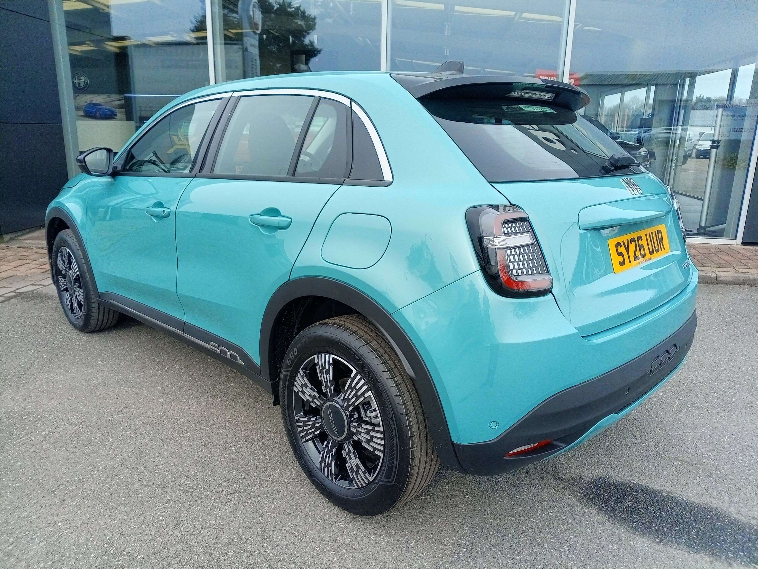 A 2026 FIAT 600 1.2 Mhev Hybrid 5dr DCT Automatic A 2026 FIAT 600 1.2 Mhev Hybrid 5dr DCT Automatic