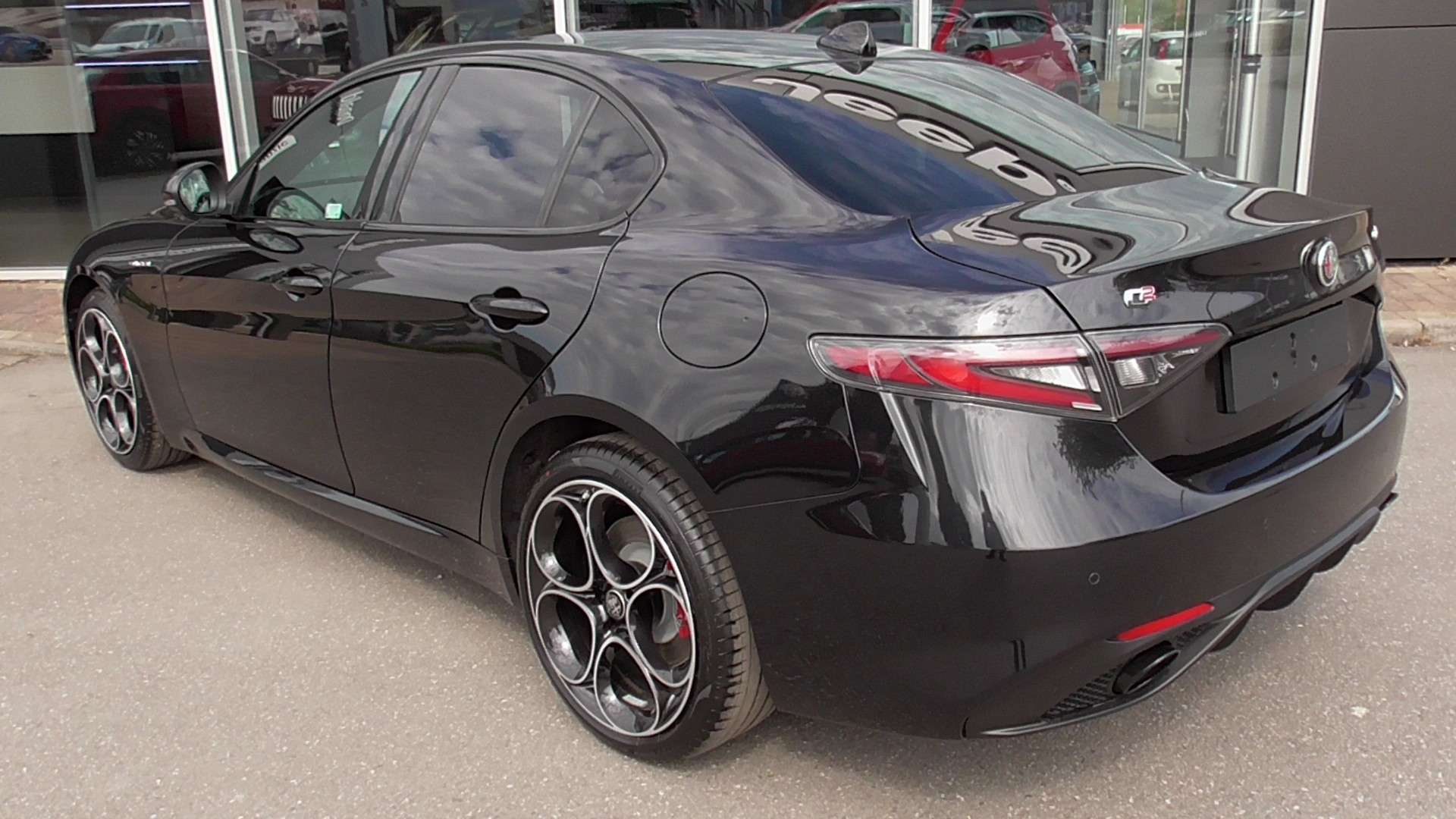 null ALFA ROMEO GIULIA null ALFA ROMEO GIULIA