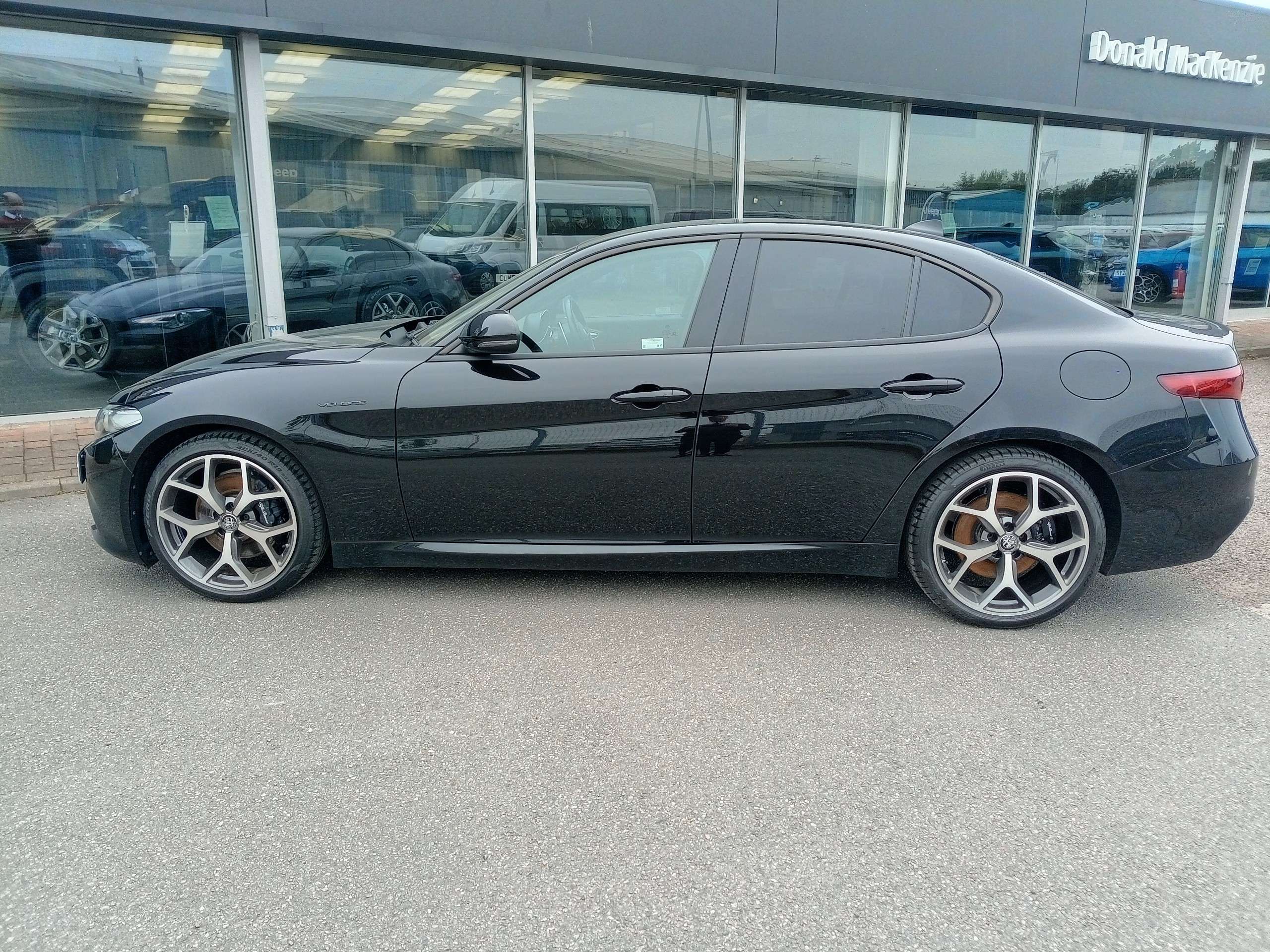 2021 ALFA ROMEO GIULIA 2021 ALFA ROMEO GIULIA