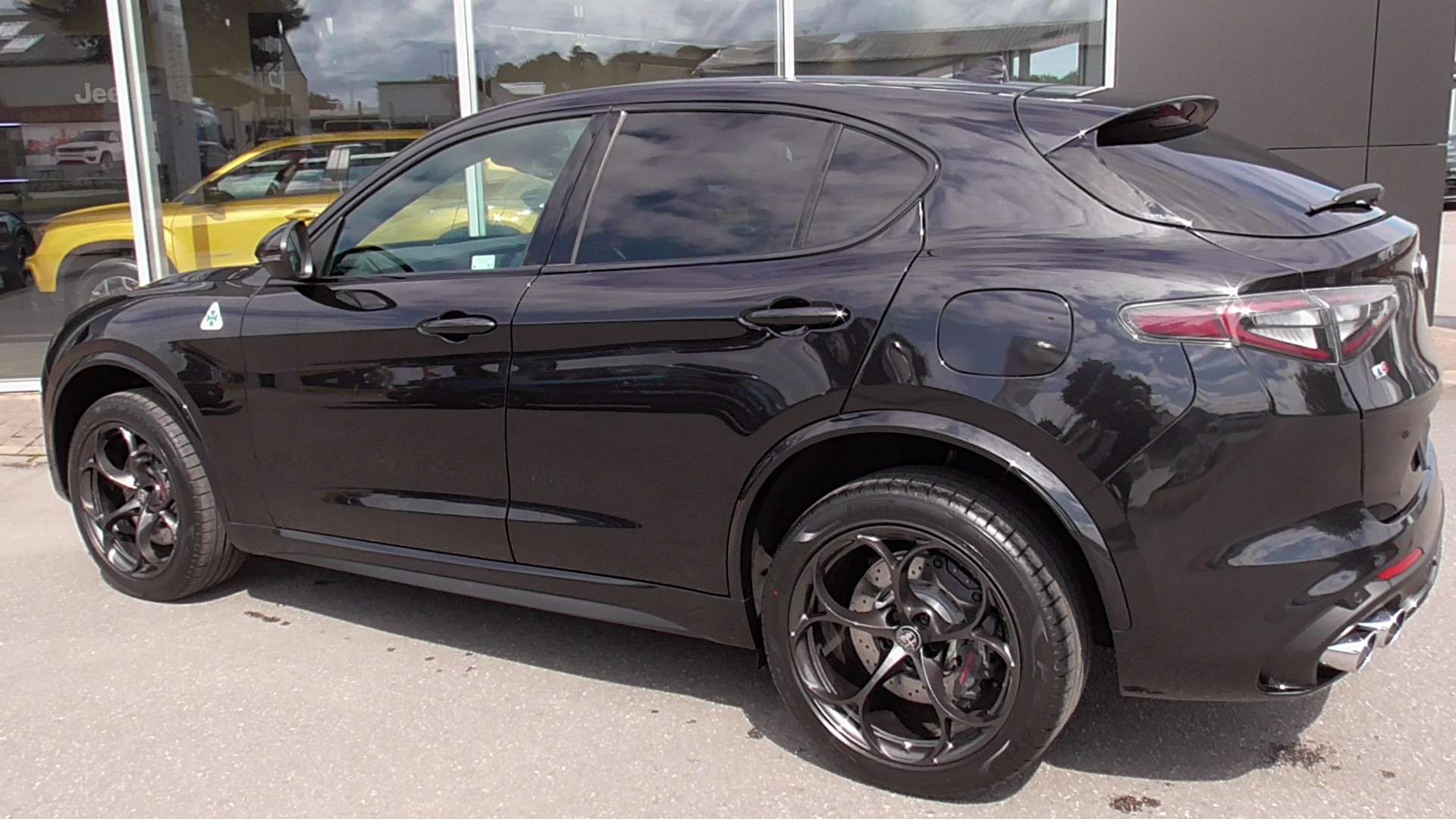 null ALFA ROMEO STELVIO null ALFA ROMEO STELVIO