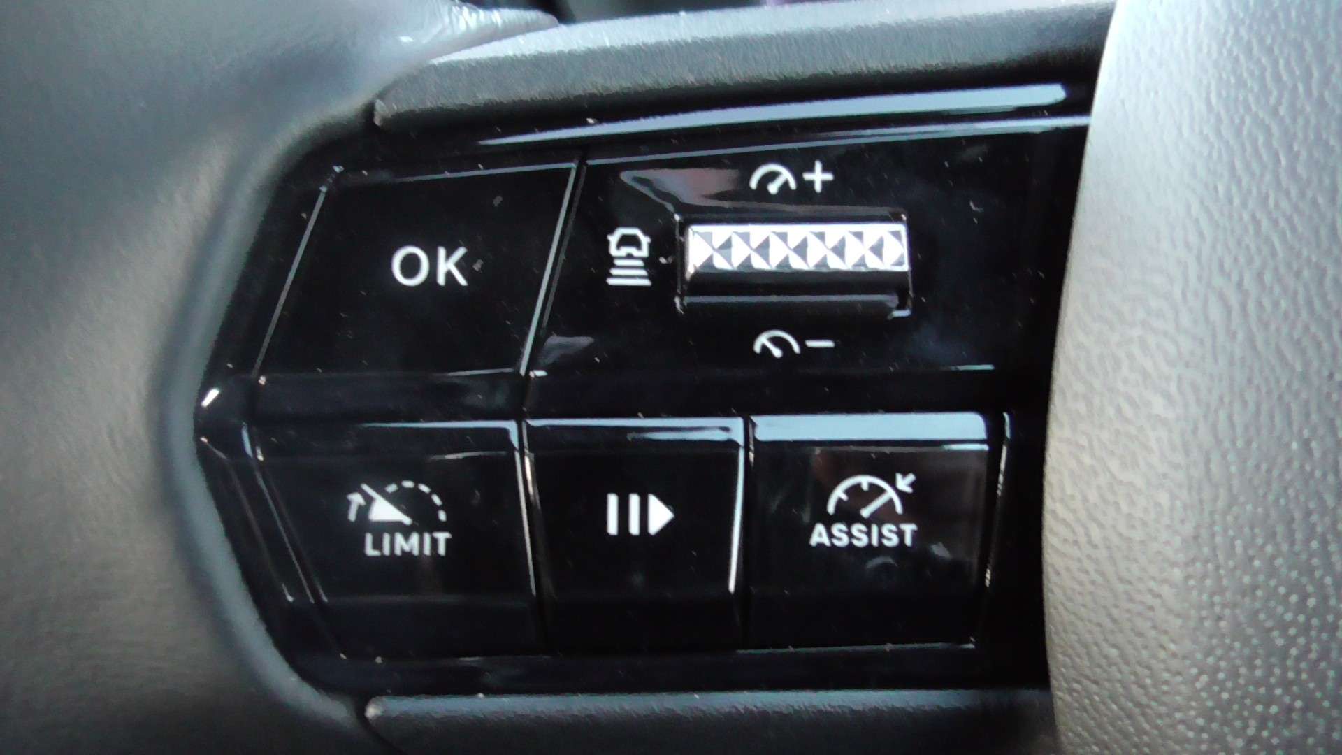 2024 ALFA ROMEO JUNIOR 2024 ALFA ROMEO JUNIOR