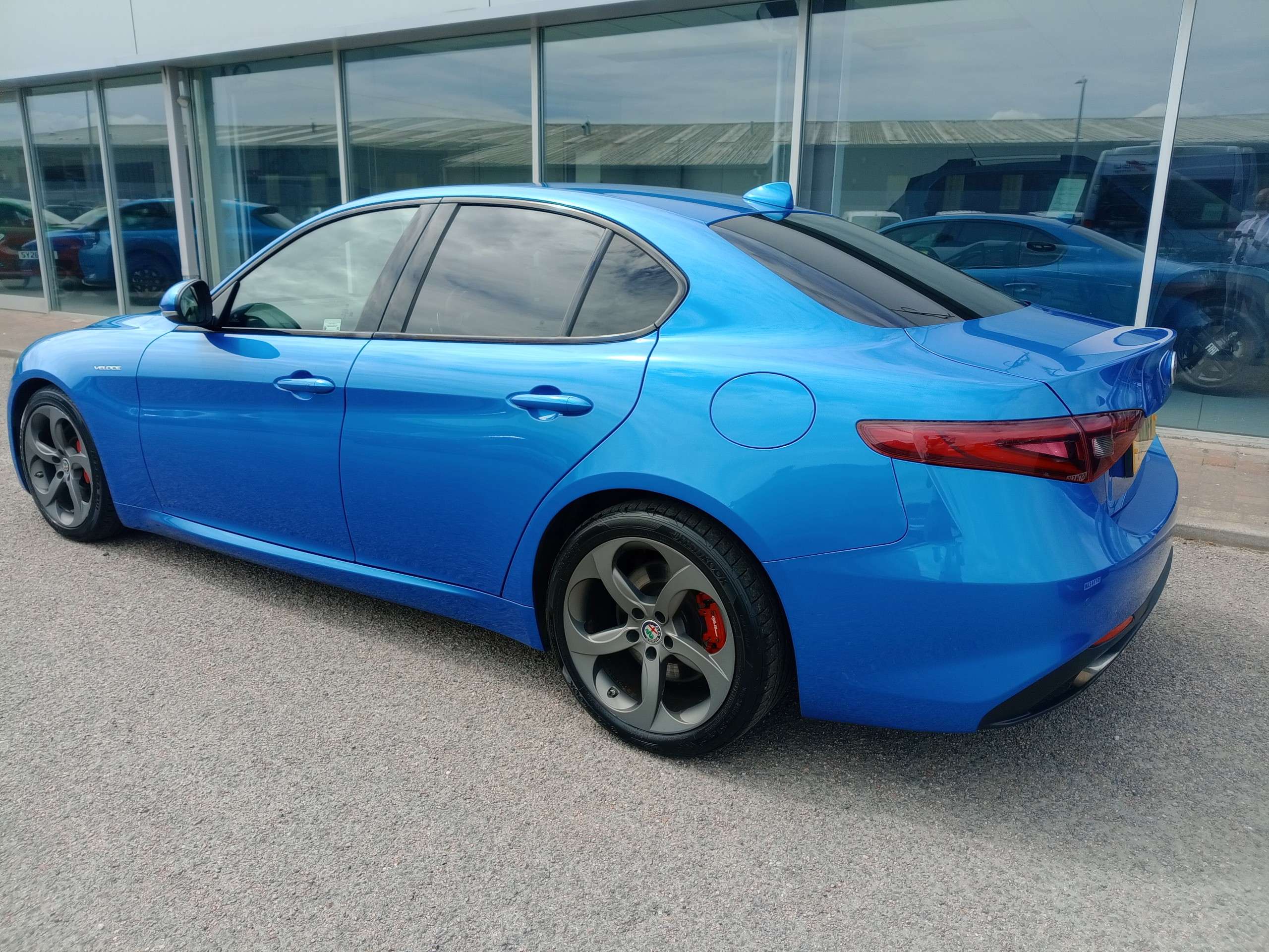 A 2017 ALFA ROMEO GIULIA 2.0T Veloce 4dr Automatic 280 A 2017 ALFA ROMEO GIULIA 2.0T Veloce 4dr Automatic 280