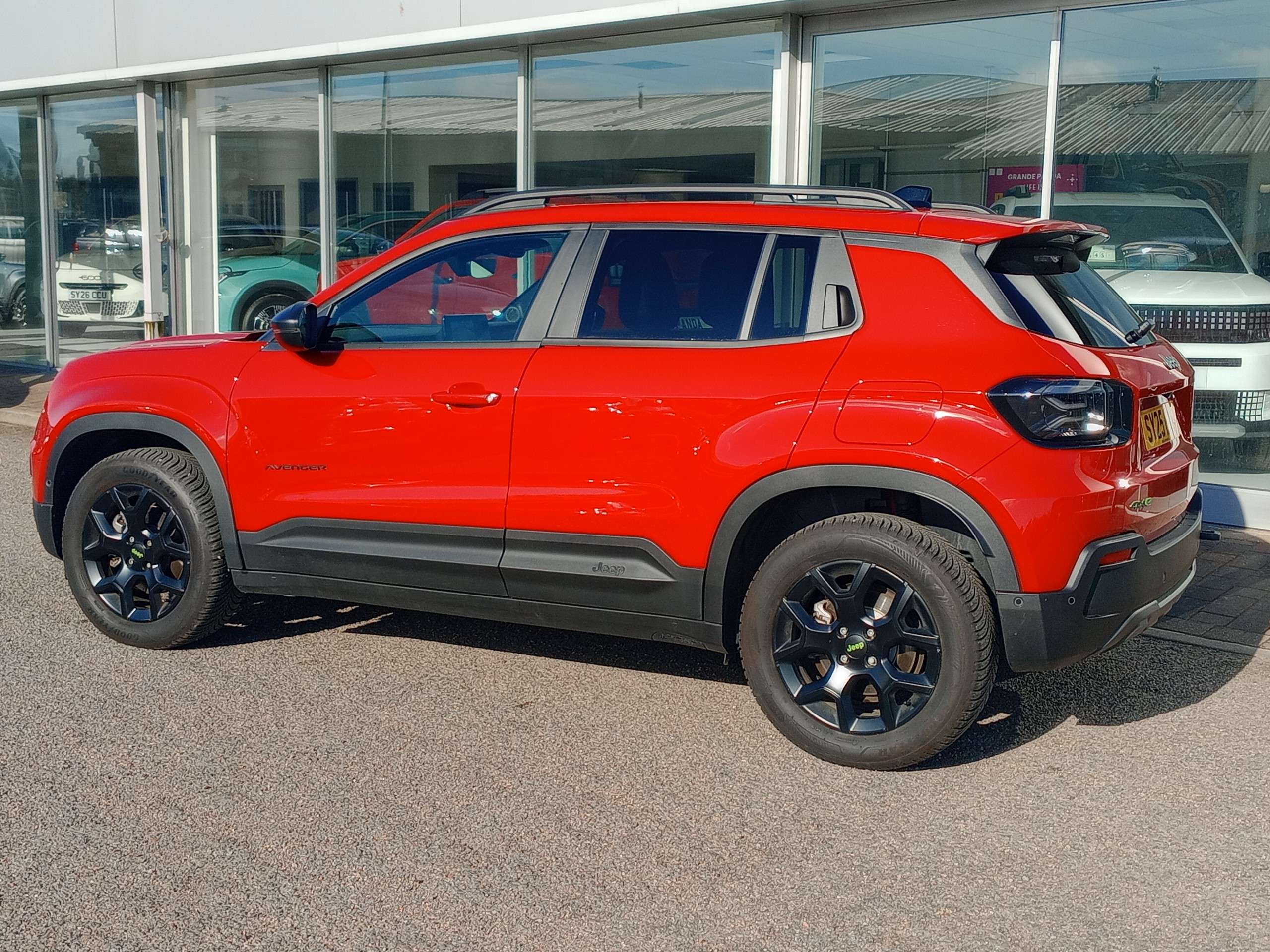 A 2025 JEEP AVENGER 1.2 e-Hybrid Upland 5dr DCT E-AWD 136 Automatic A 2025 JEEP AVENGER 1.2 e-Hybrid Upland 5dr DCT E-AWD 136 Automatic