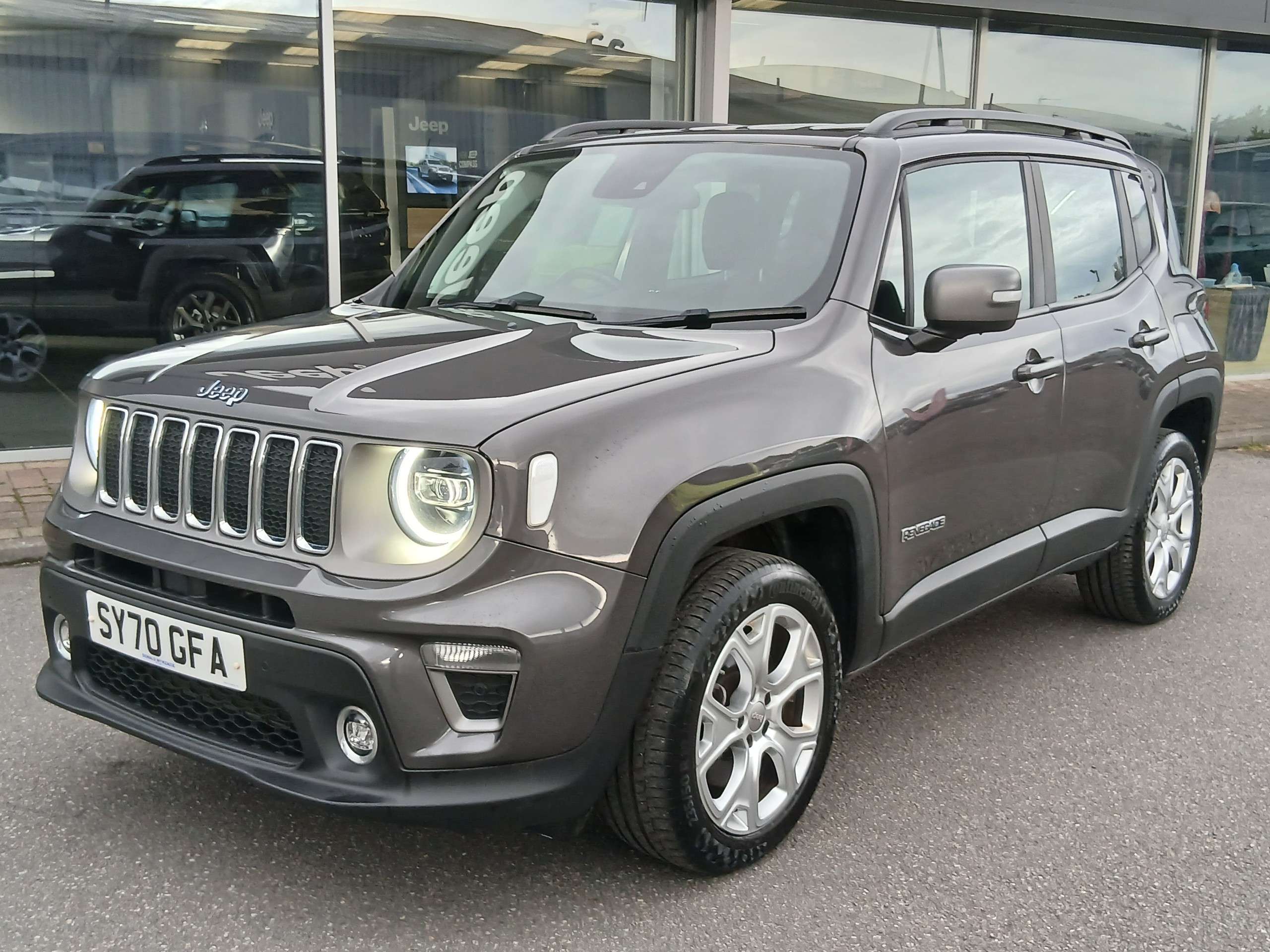 A 2021 JEEP RENEGADE 1.3 GSE T4 Limited 5dr Plug-in Hybrid Auto 4xe A 2021 JEEP RENEGADE 1.3 GSE T4 Limited 5dr Plug-in Hybrid Auto 4xe