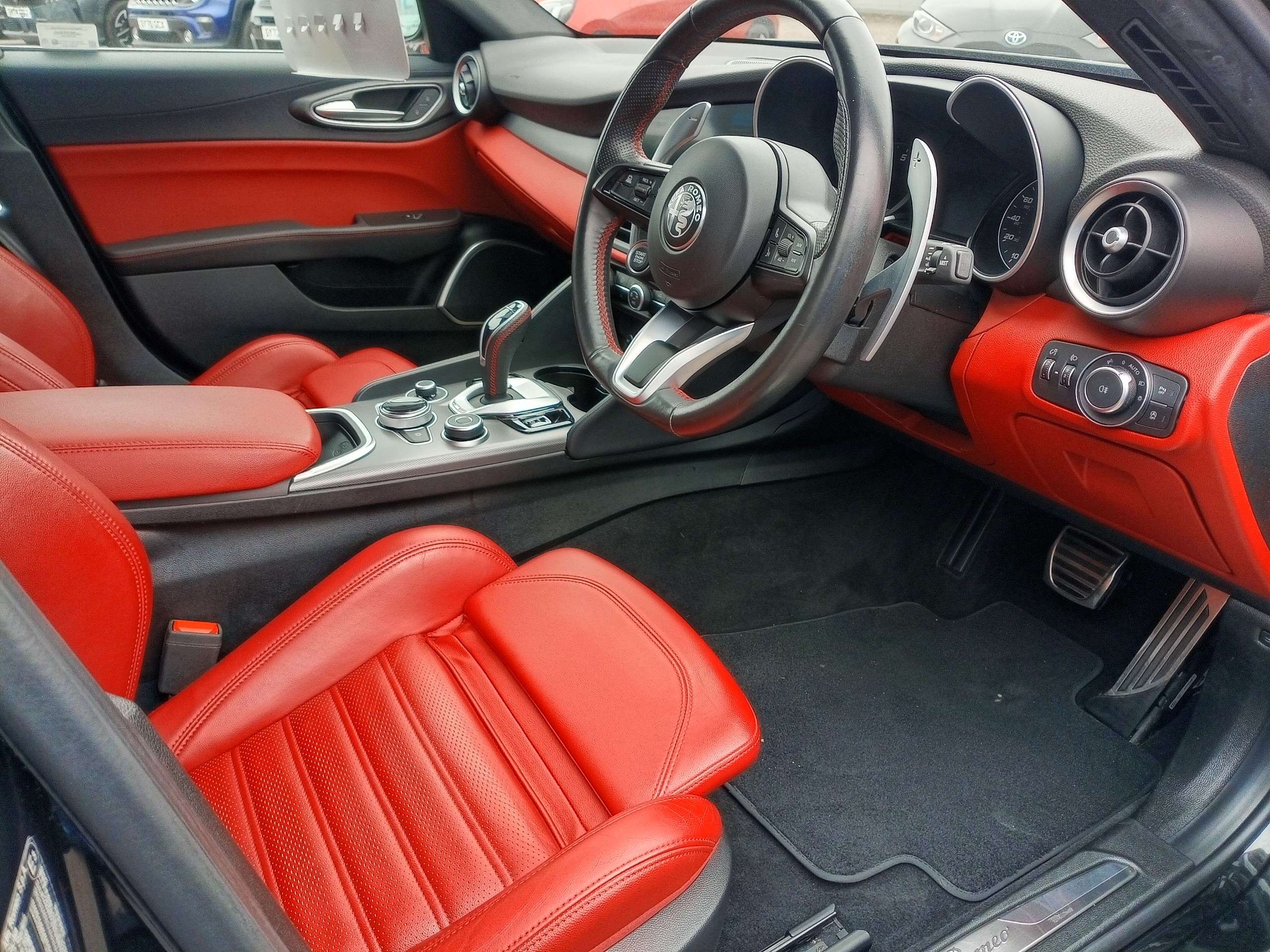 2021 ALFA ROMEO GIULIA 2021 ALFA ROMEO GIULIA