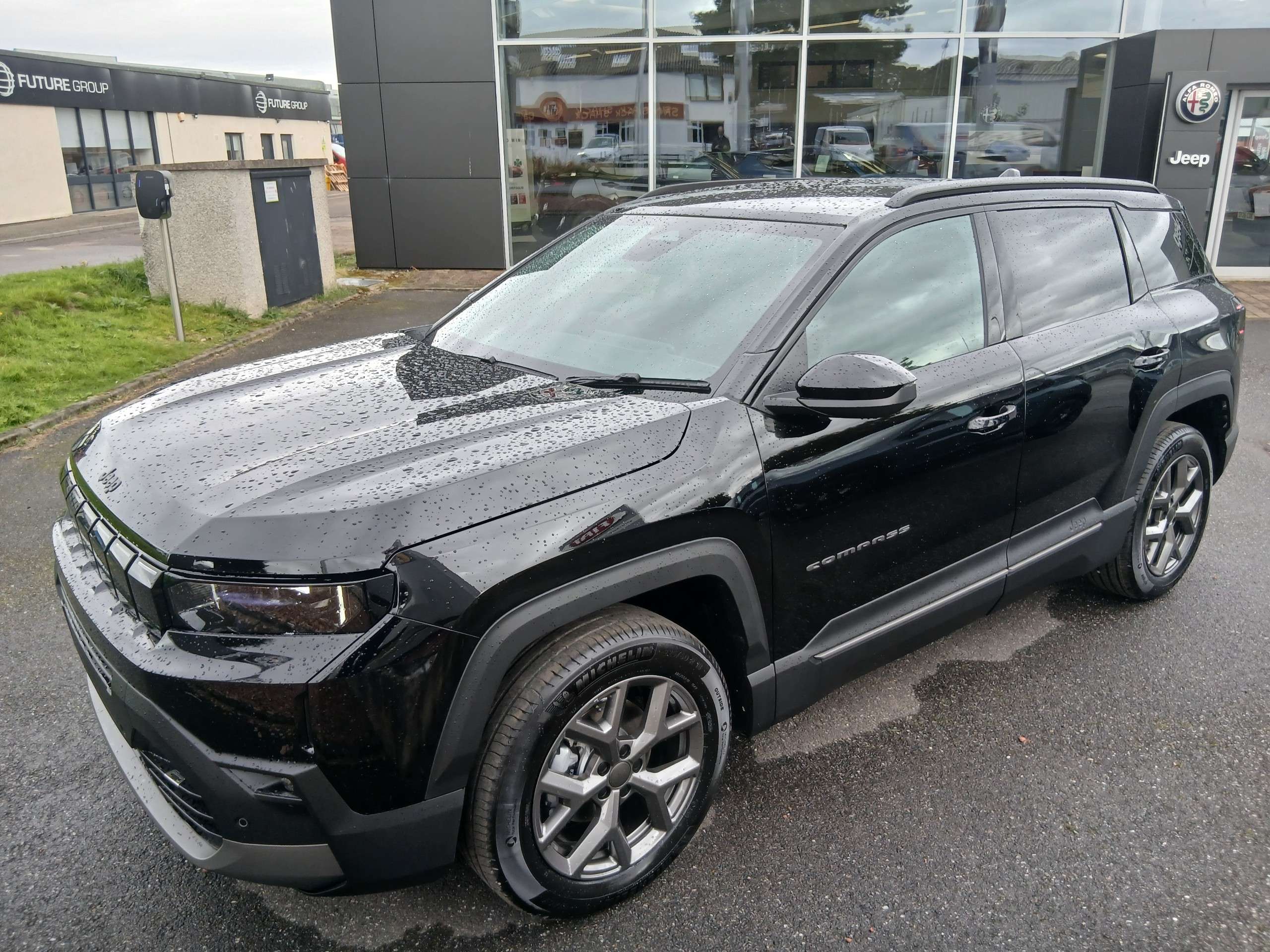 A 2026 JEEP COMPASS 1st Edition Hybrid 145hp 5 Dr A 2026 JEEP COMPASS 1st Edition Hybrid 145hp 5 Dr
