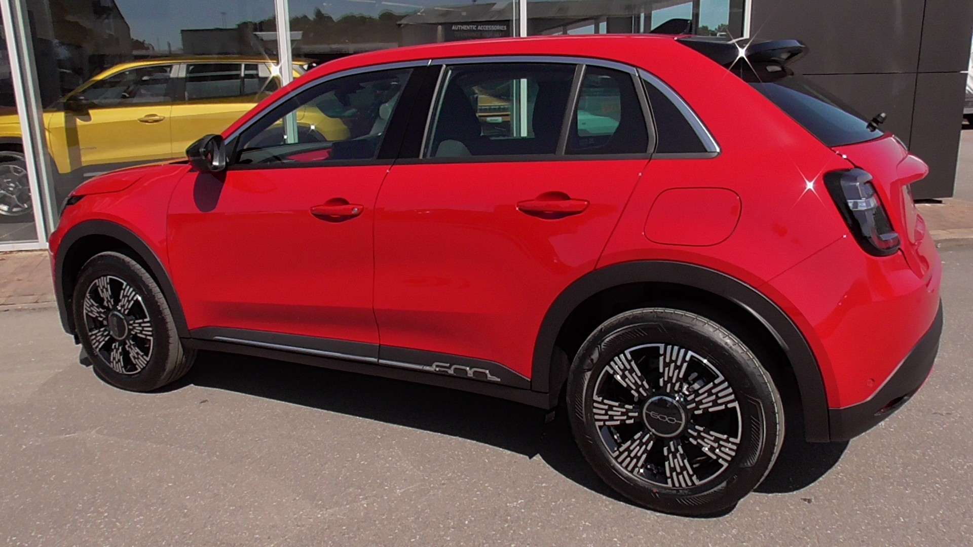 A 2026 FIAT 600 1.2 Hybrid 48V 5dr eDCT-6 Automatic A 2026 FIAT 600 1.2 Hybrid 48V 5dr eDCT-6 Automatic