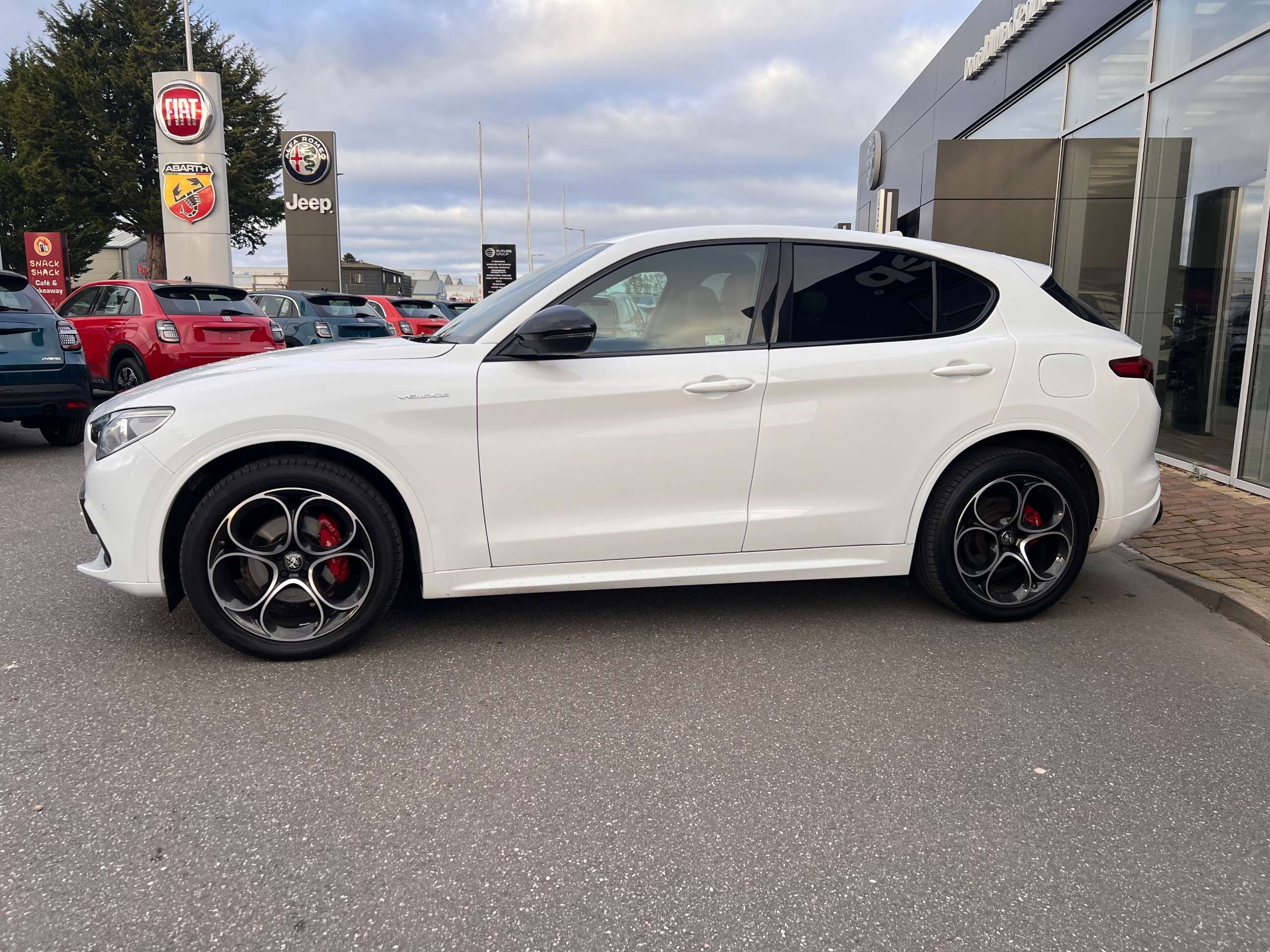 2022 ALFA ROMEO STELVIO 2022 ALFA ROMEO STELVIO