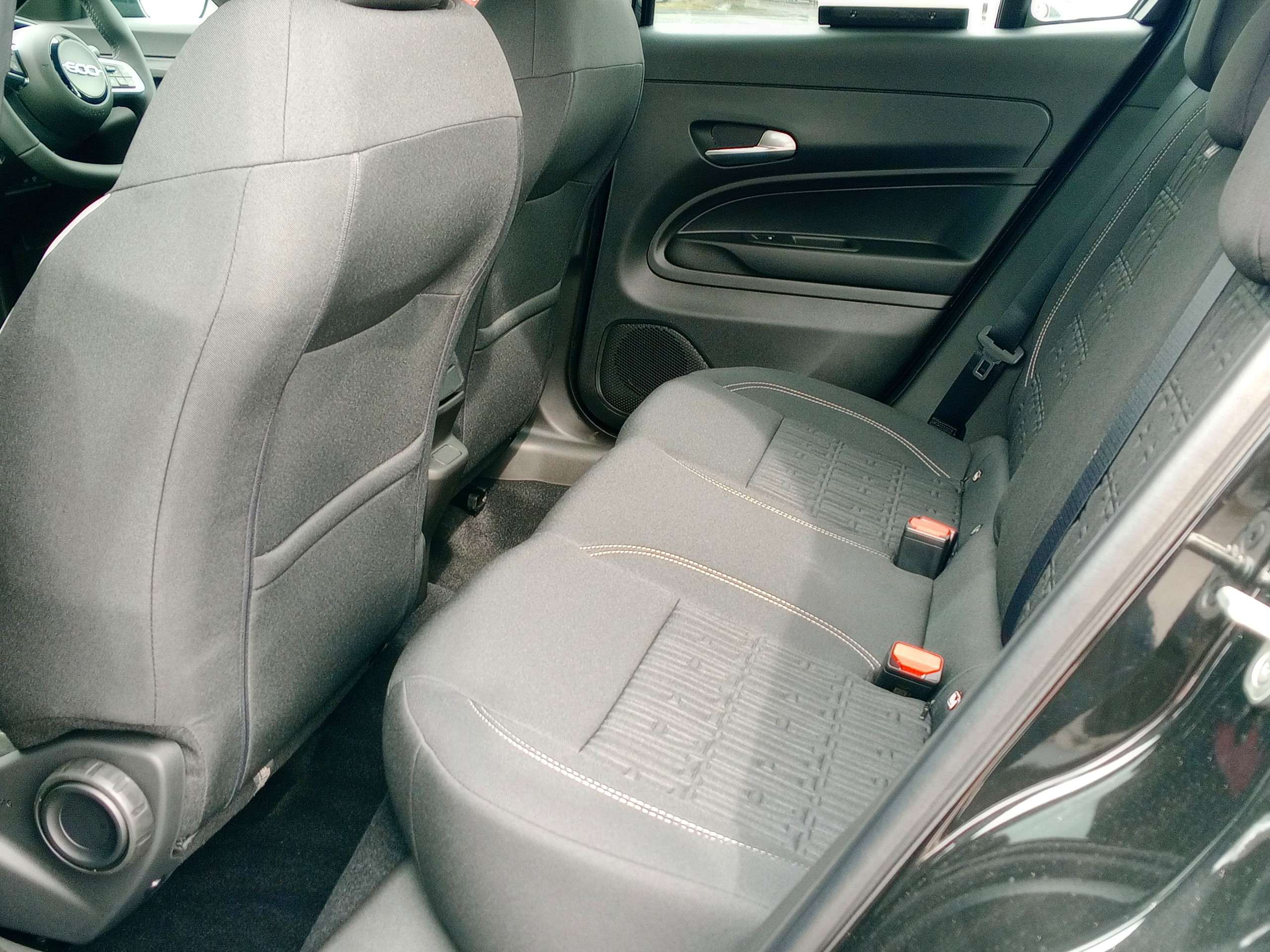 2026 FIAT 600 2026 FIAT 600