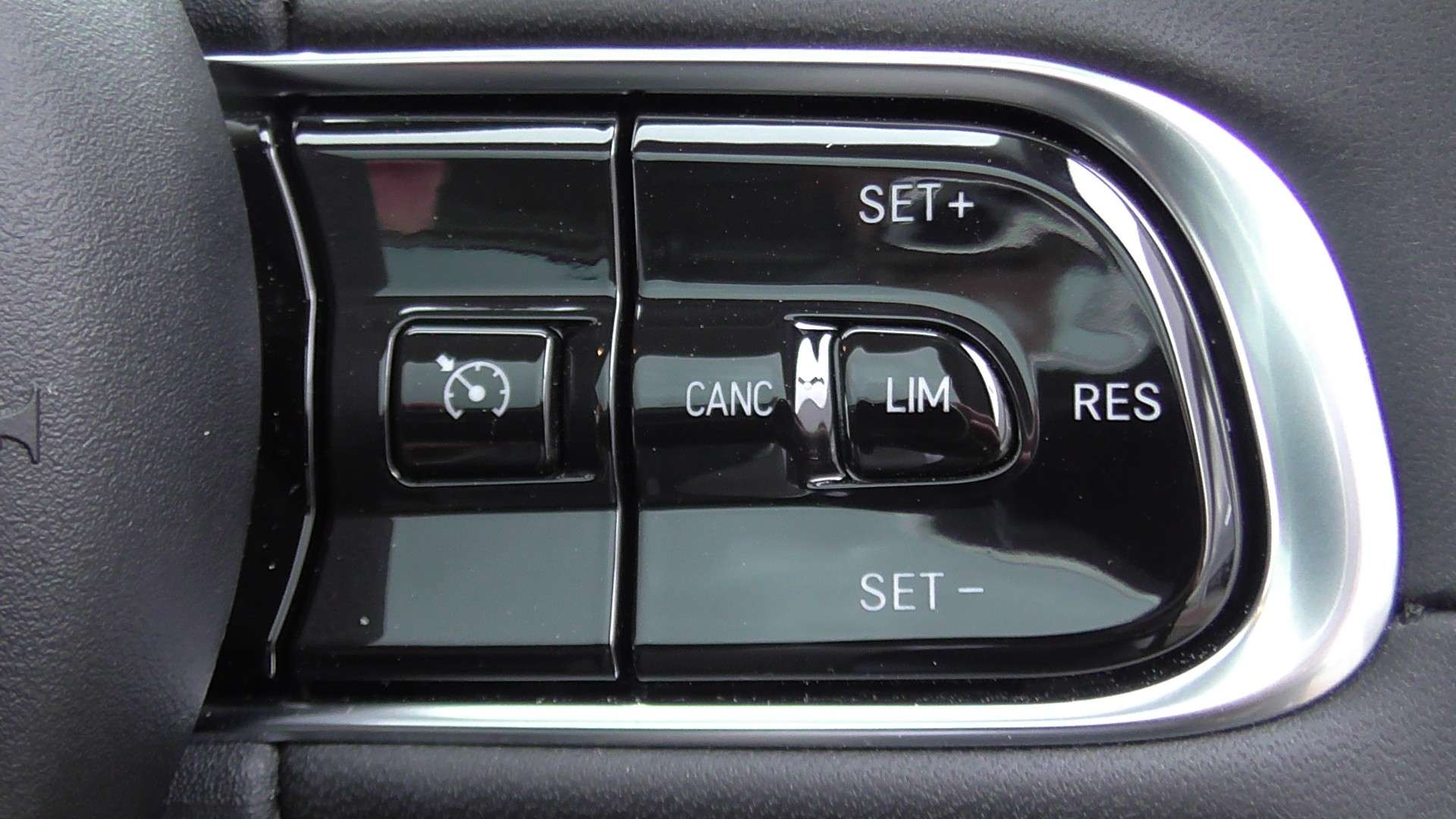 2023 FIAT 500E 2023 FIAT 500E