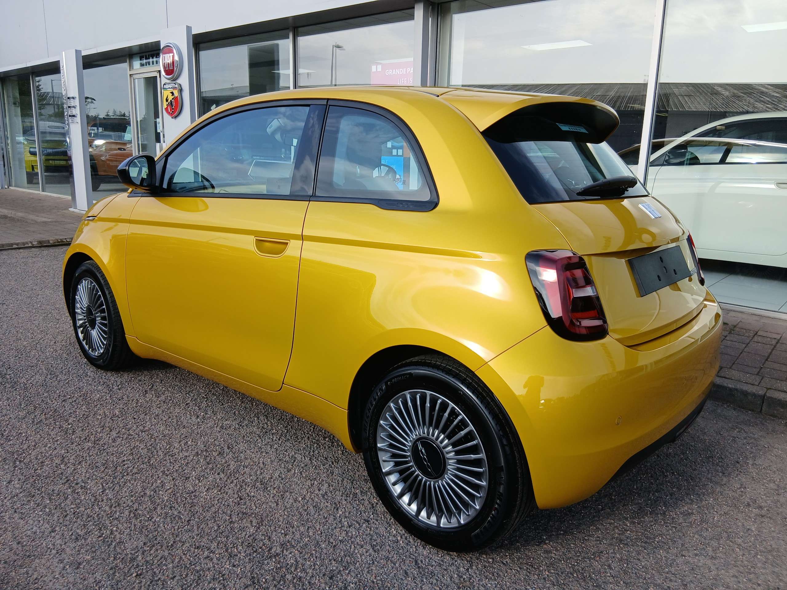 A 2026 FIAT 500 Icon A 2026 FIAT 500 Icon
